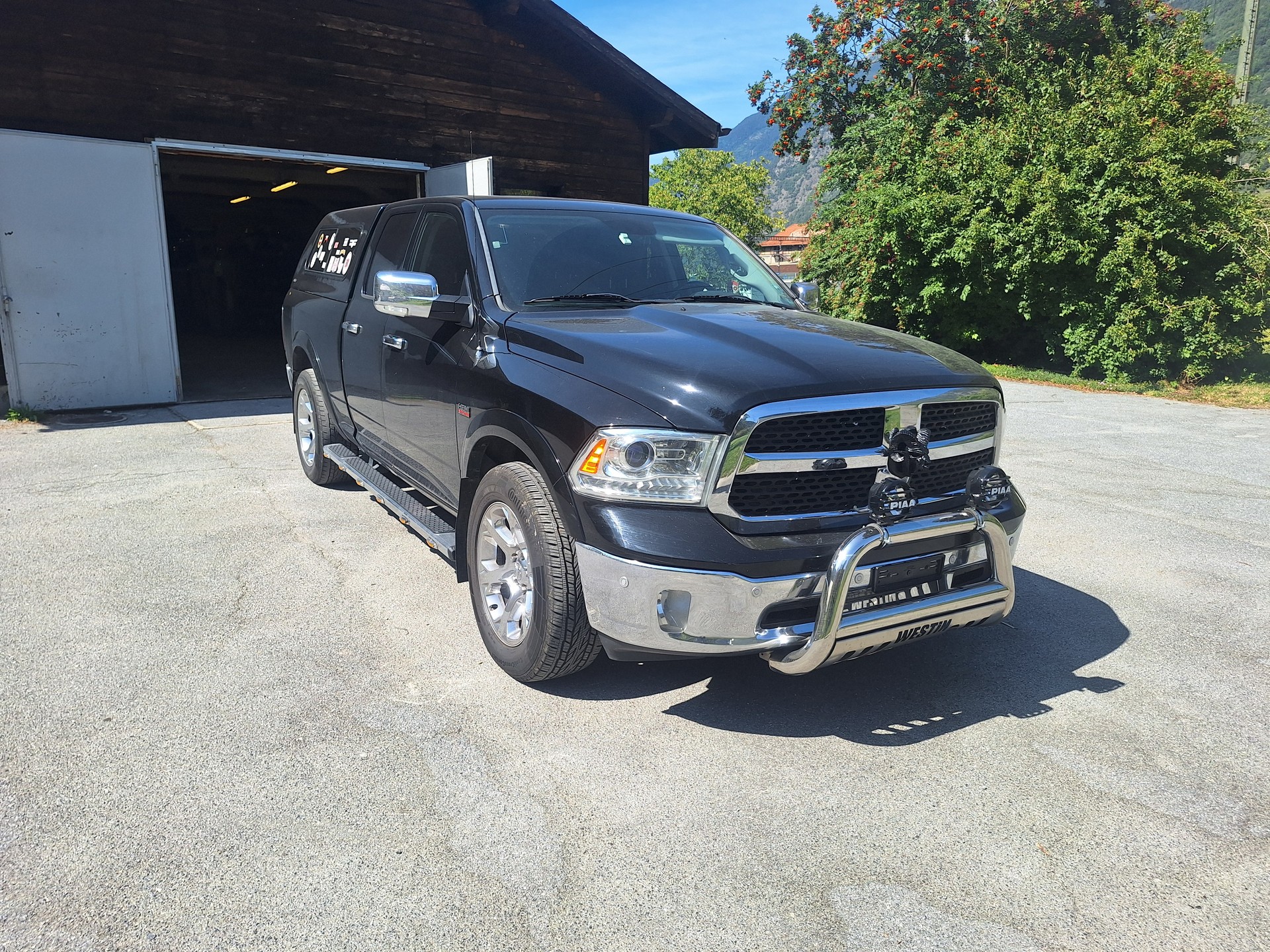 DODGE 1500 Quad Cab Larami-image-4