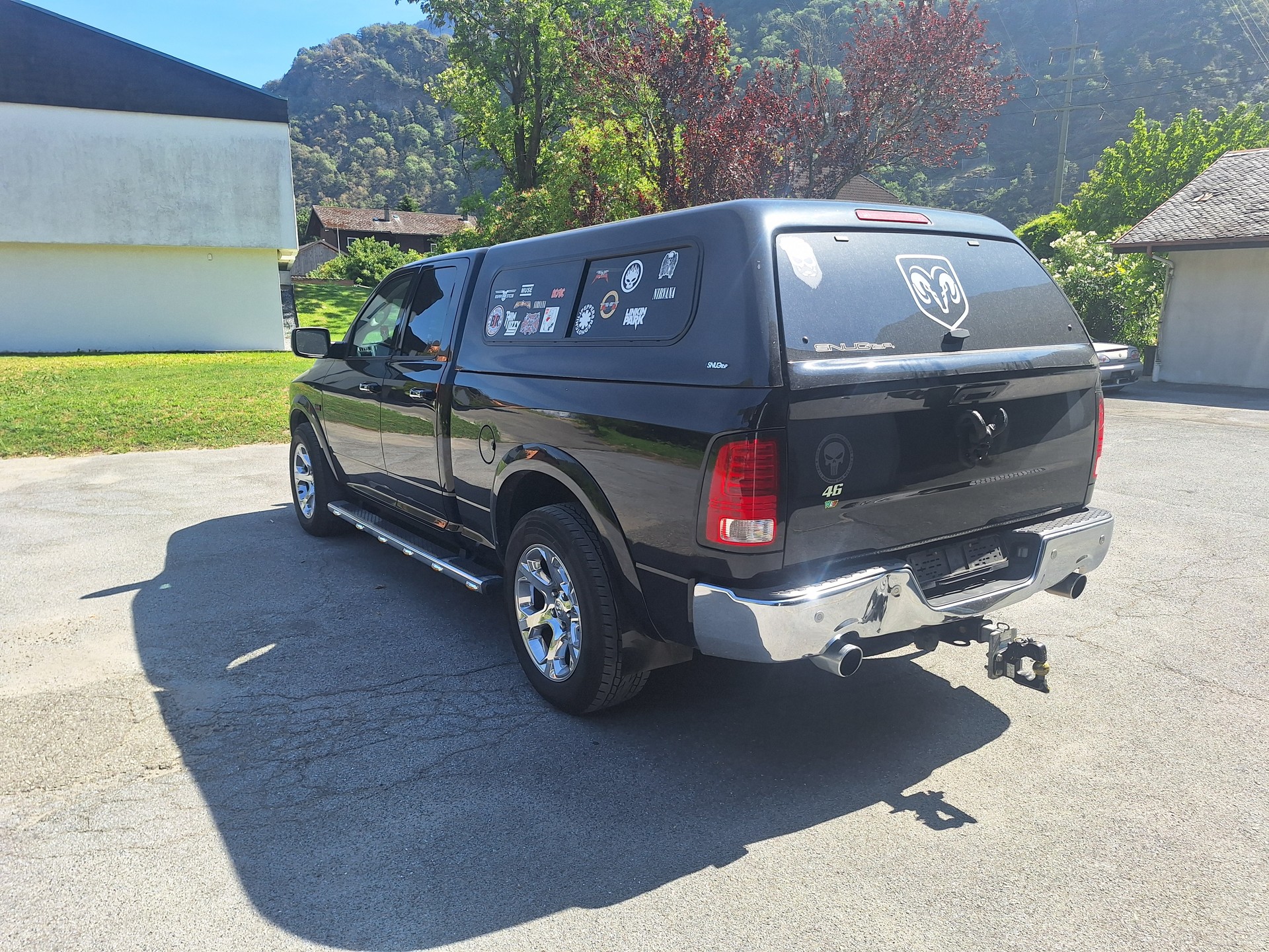 DODGE 1500 Quad Cab Larami-image-2