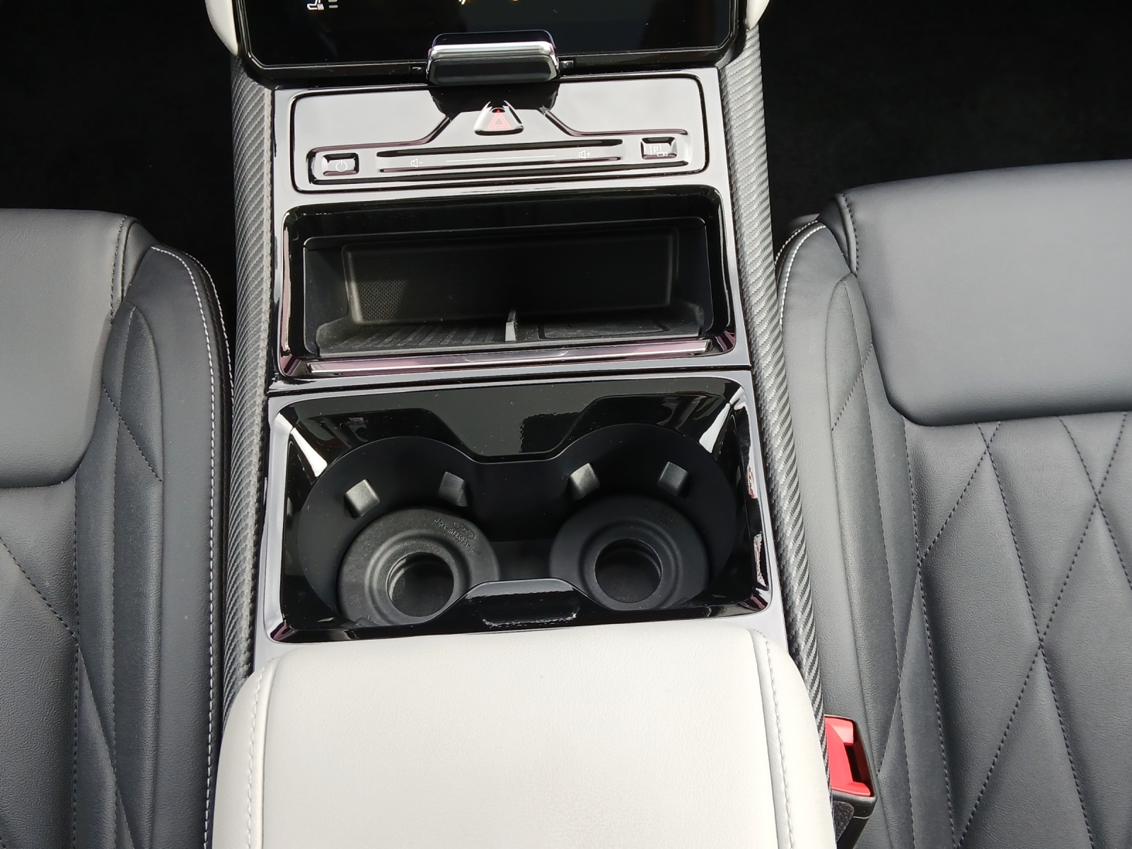 FORD Capri Extended Range Premium AWD 340 PS-image-9