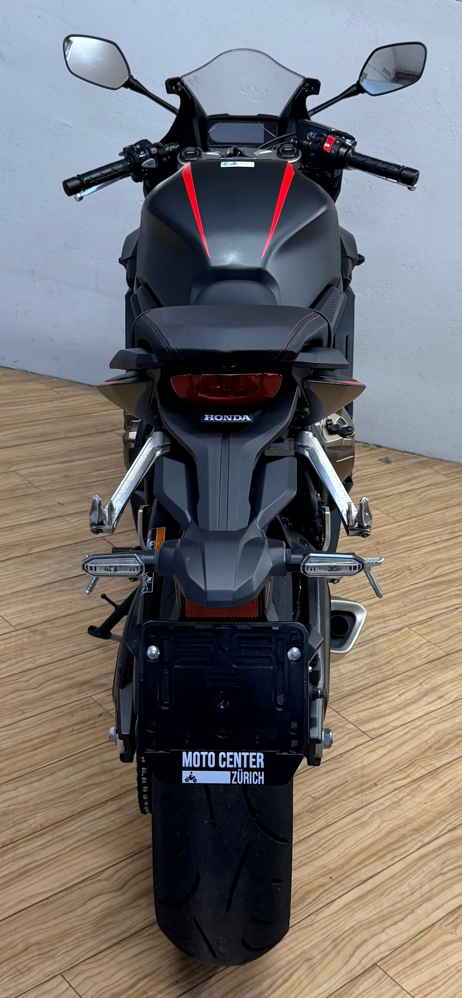 HONDA CBR 650 R ABS-showroom-element-3