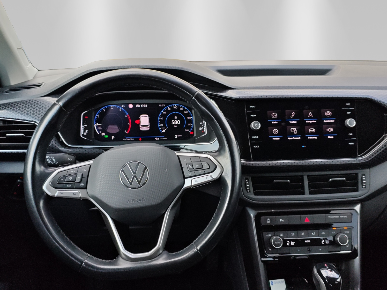 VW T-Cross 1.0 TSI Style DSG-image-9