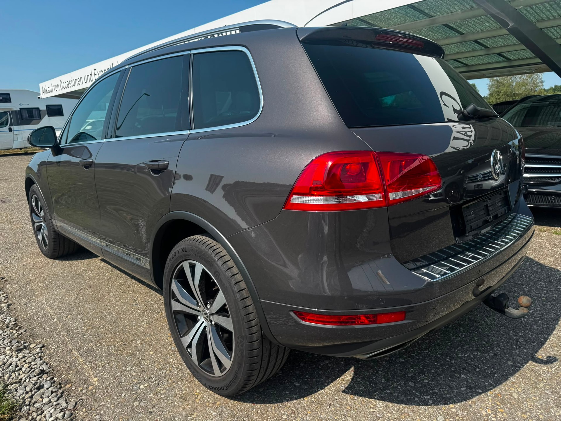 VW Touareg 3.0 TDI BlueMotion Technology Tiptronic-image-6