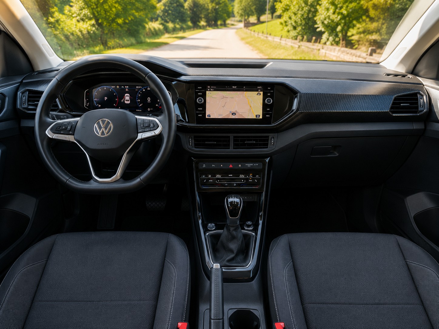 VW 1.0 TSI 110 Life DSG-image-2