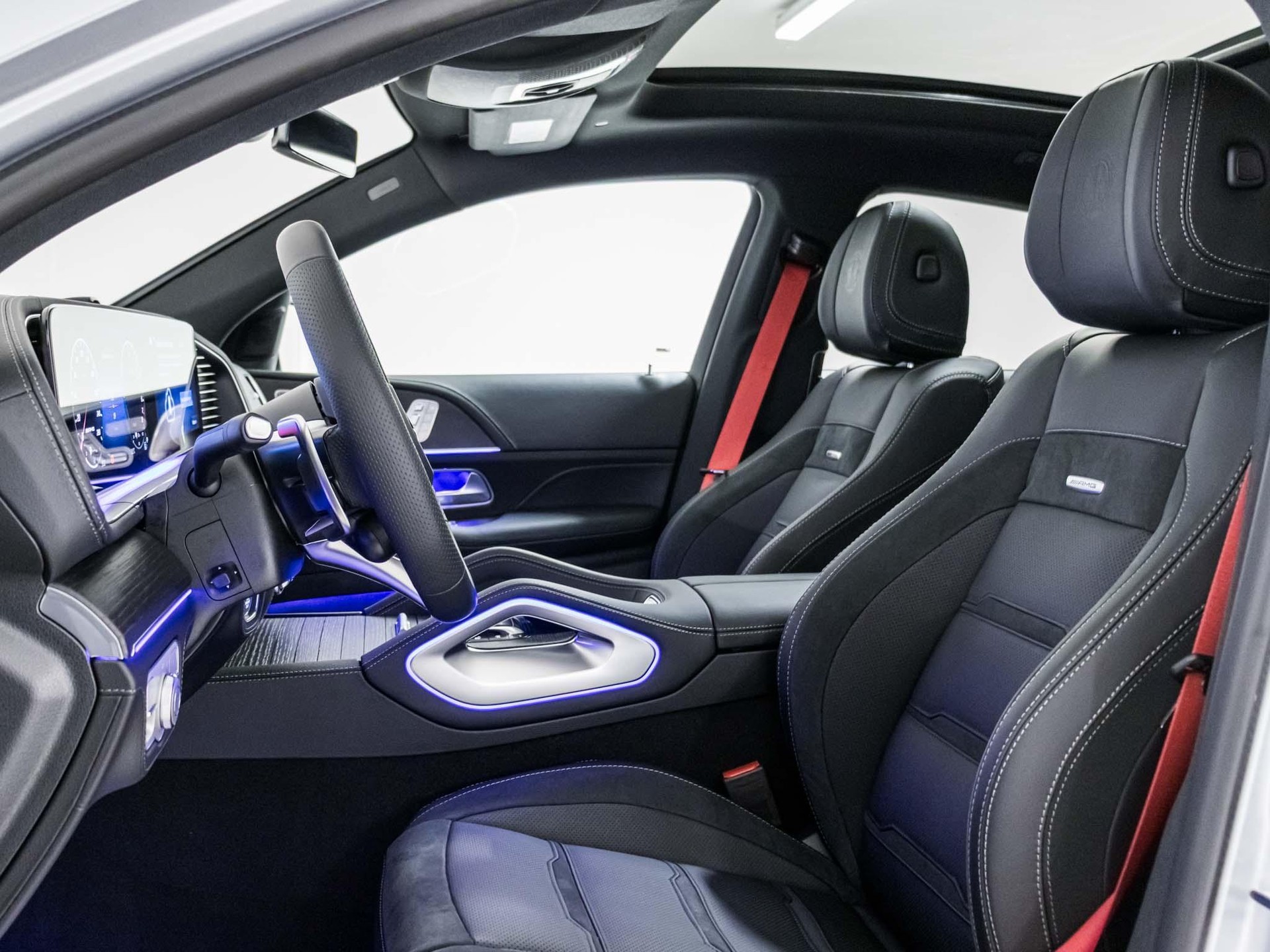 MERCEDES-BENZ GLE 53 AMG HYBRID 4MATIC+ Coupé-image-6