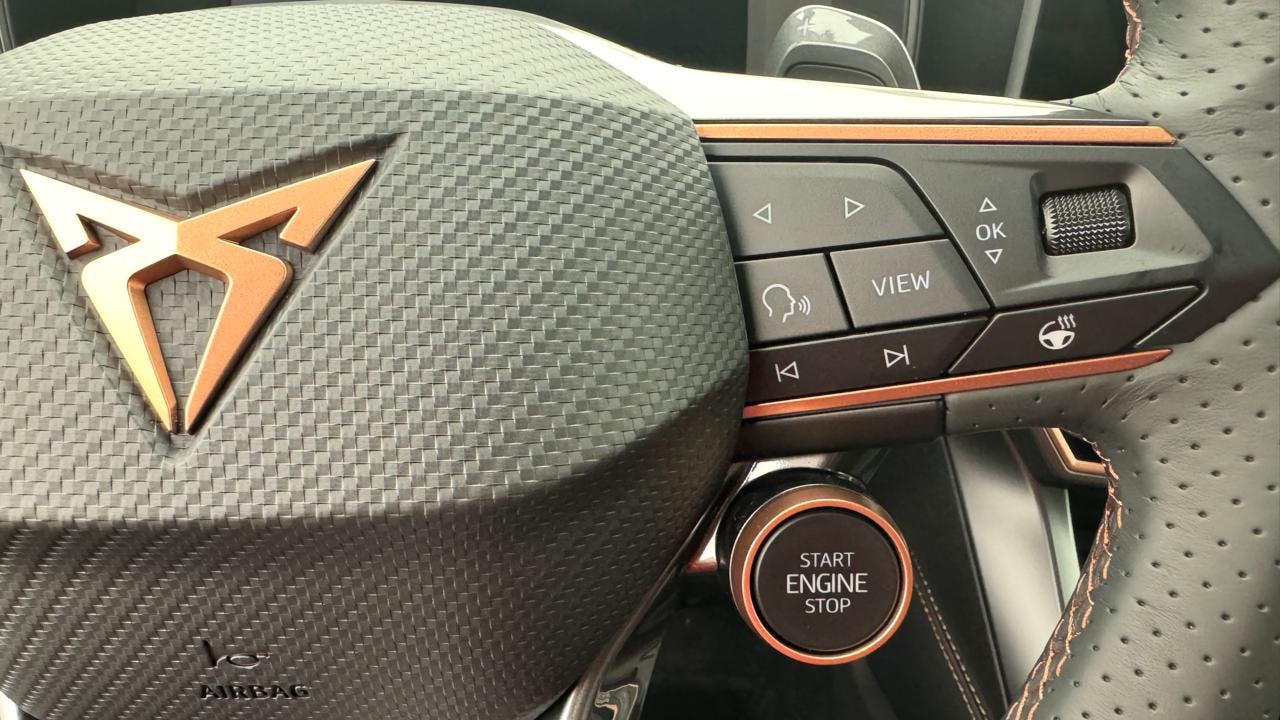 CUPRA LEON ST 1.5 e-HYBRID pHEV VZ DSG-image-9
