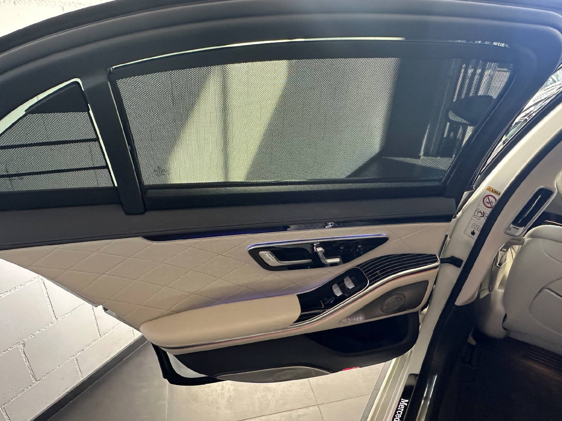 MERCEDES-BENZ S 400 d AMG Line 4matic-image-17