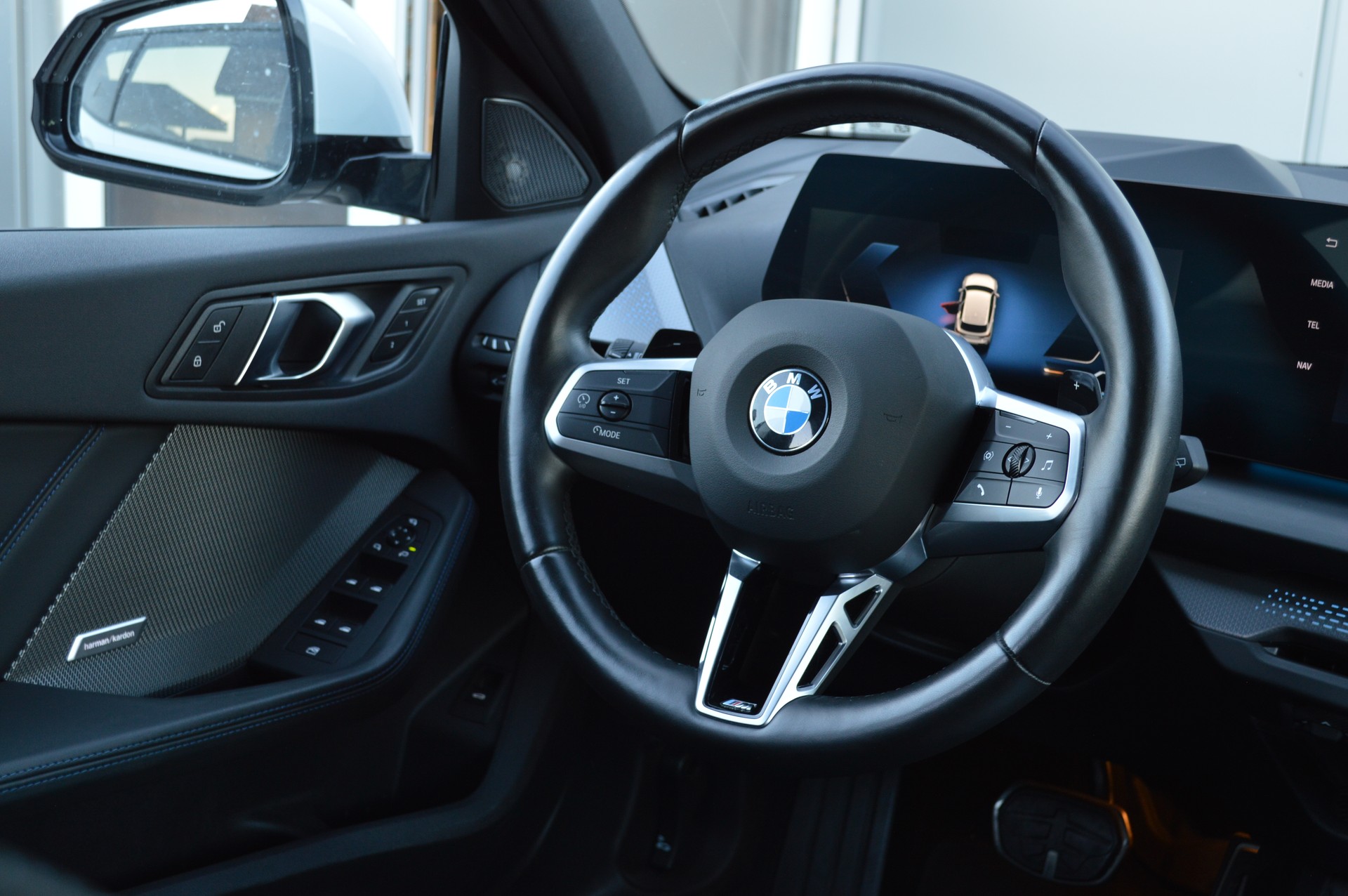 BMW 120d M Sport Pro Steptronic-image-18