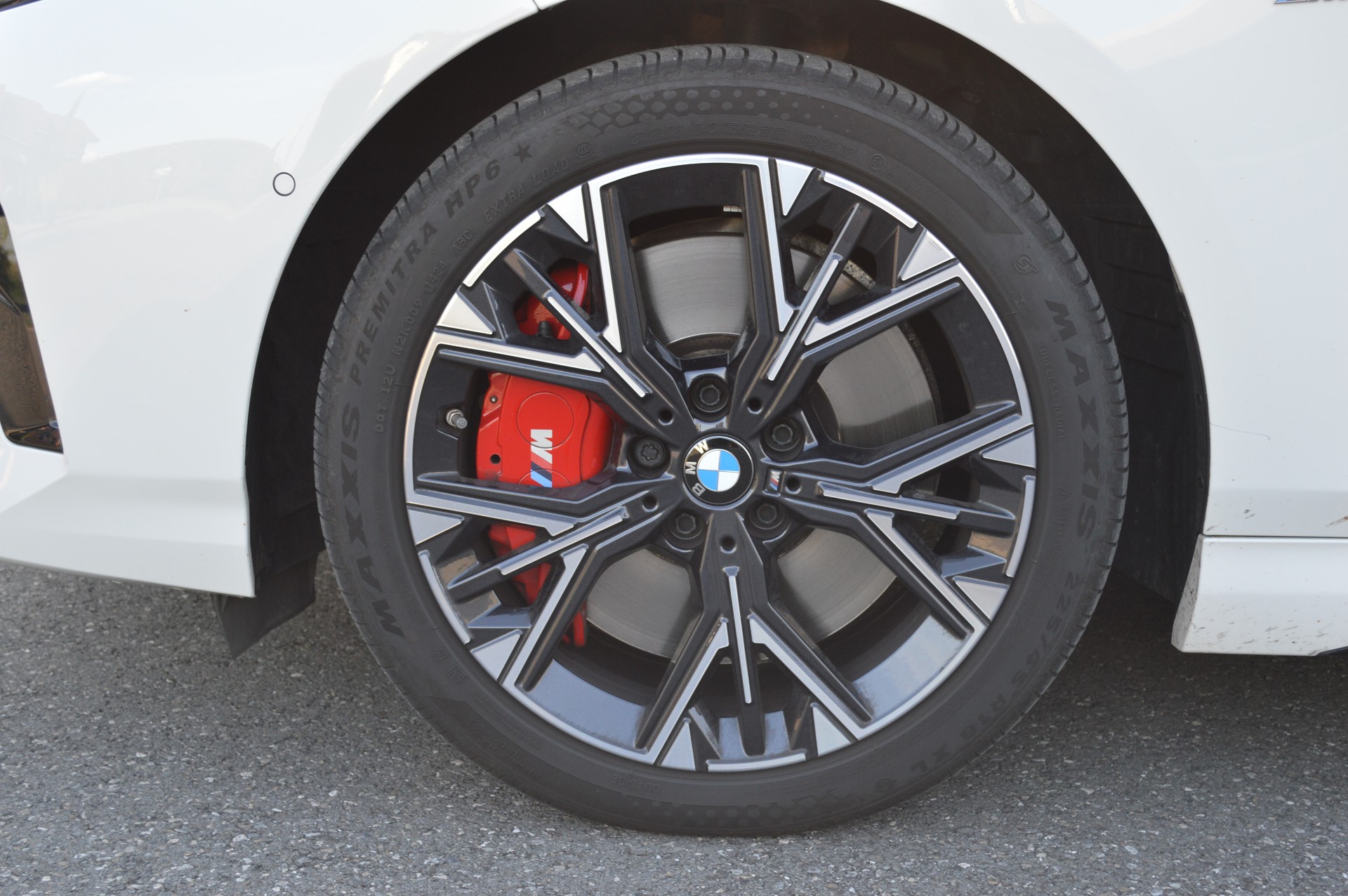 BMW 120d M Sport Pro Steptronic-image-11