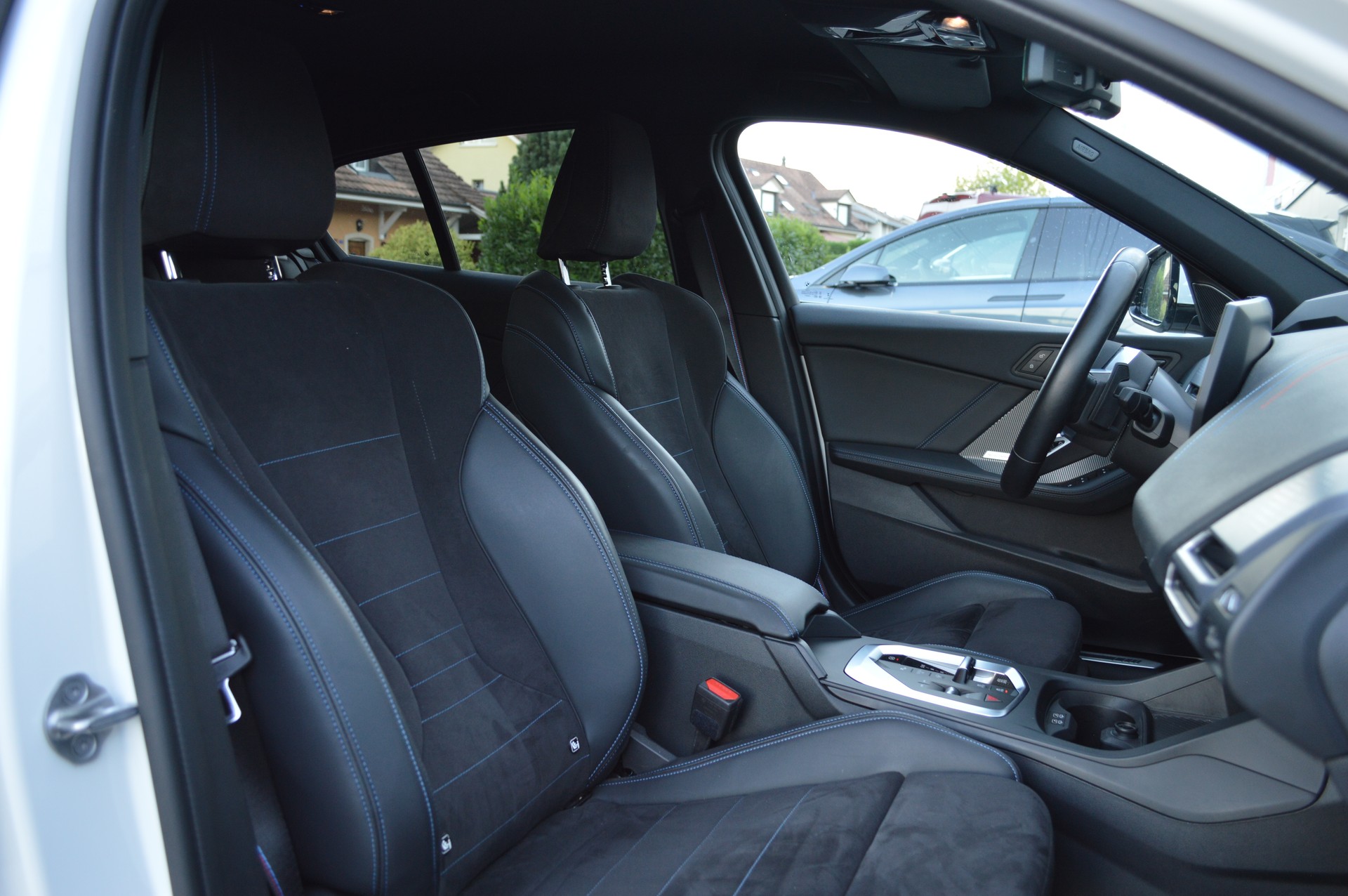 BMW 120d M Sport Pro Steptronic-image-22