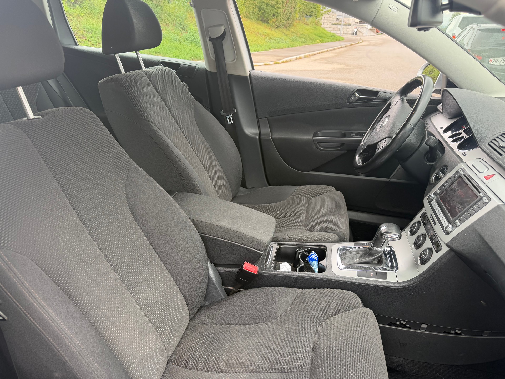 VW Passat Variant 2.0 TDI Highline-image-4
