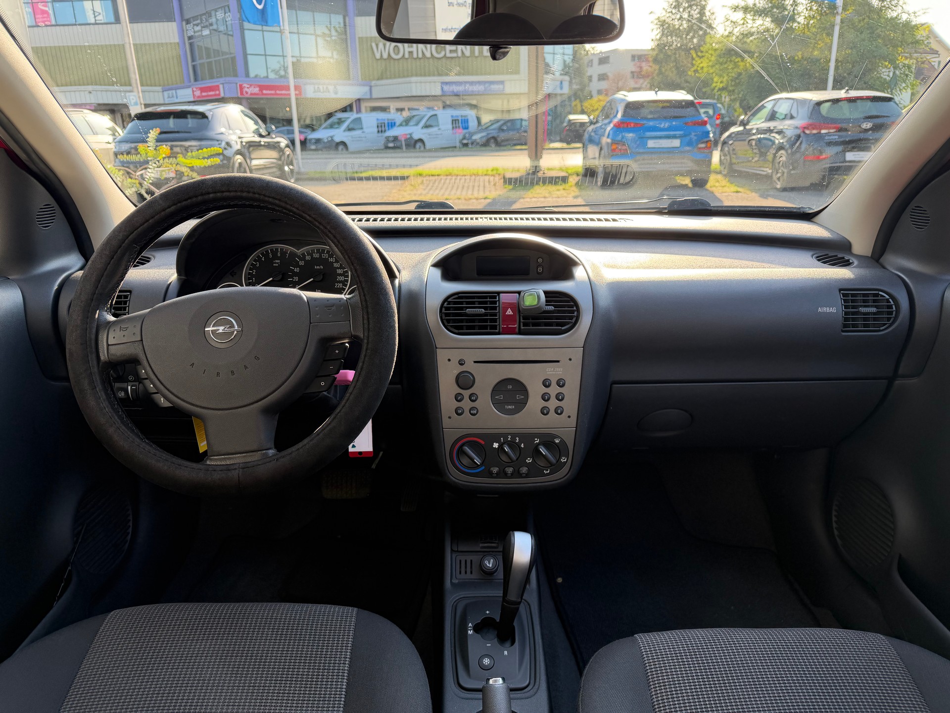 OPEL Corsa 1.4 TP Enjoy-image-8