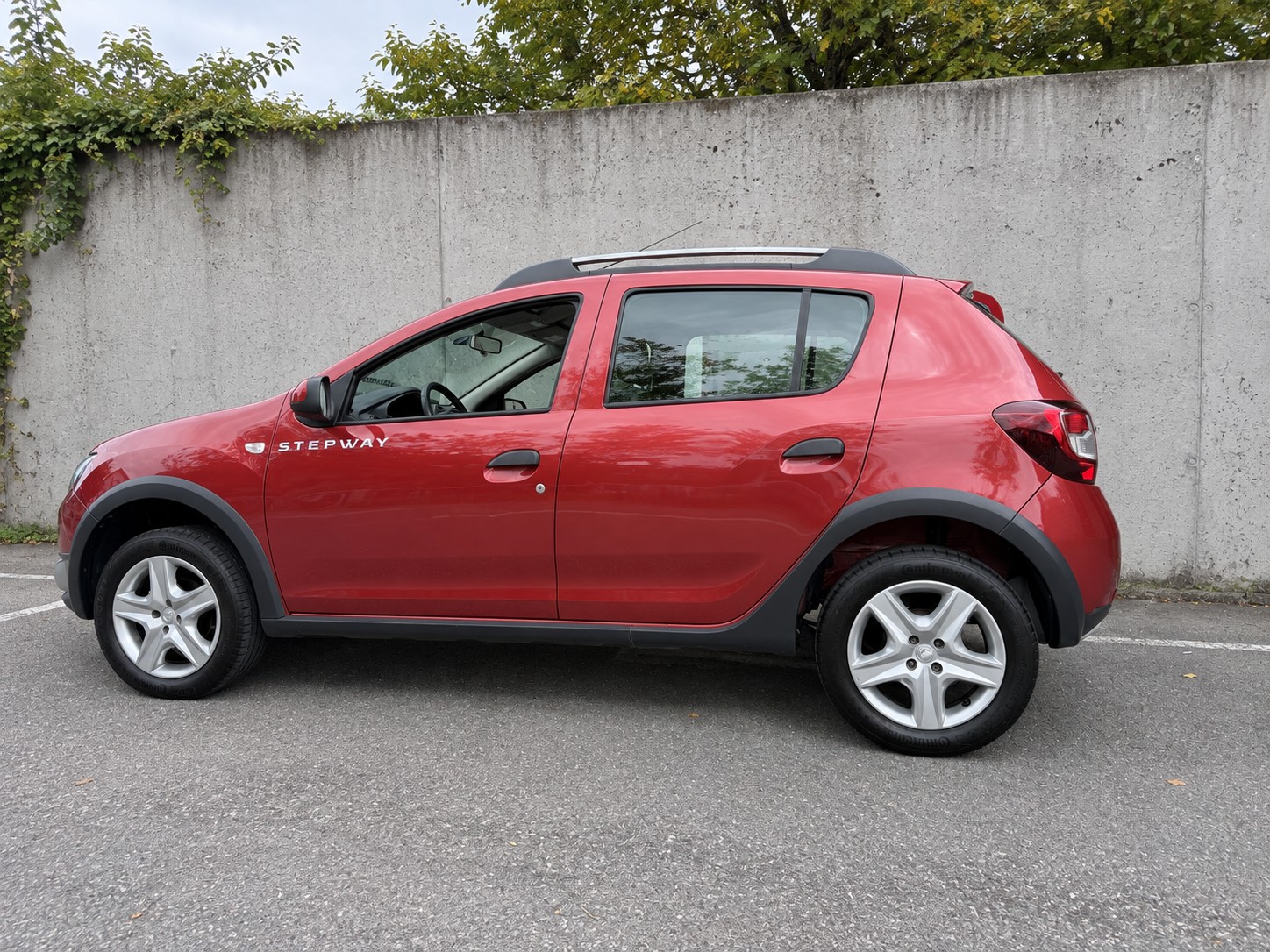DACIA Sandero *Stepway Edition* frisch ab MFK & Service | top Zustand-image-6