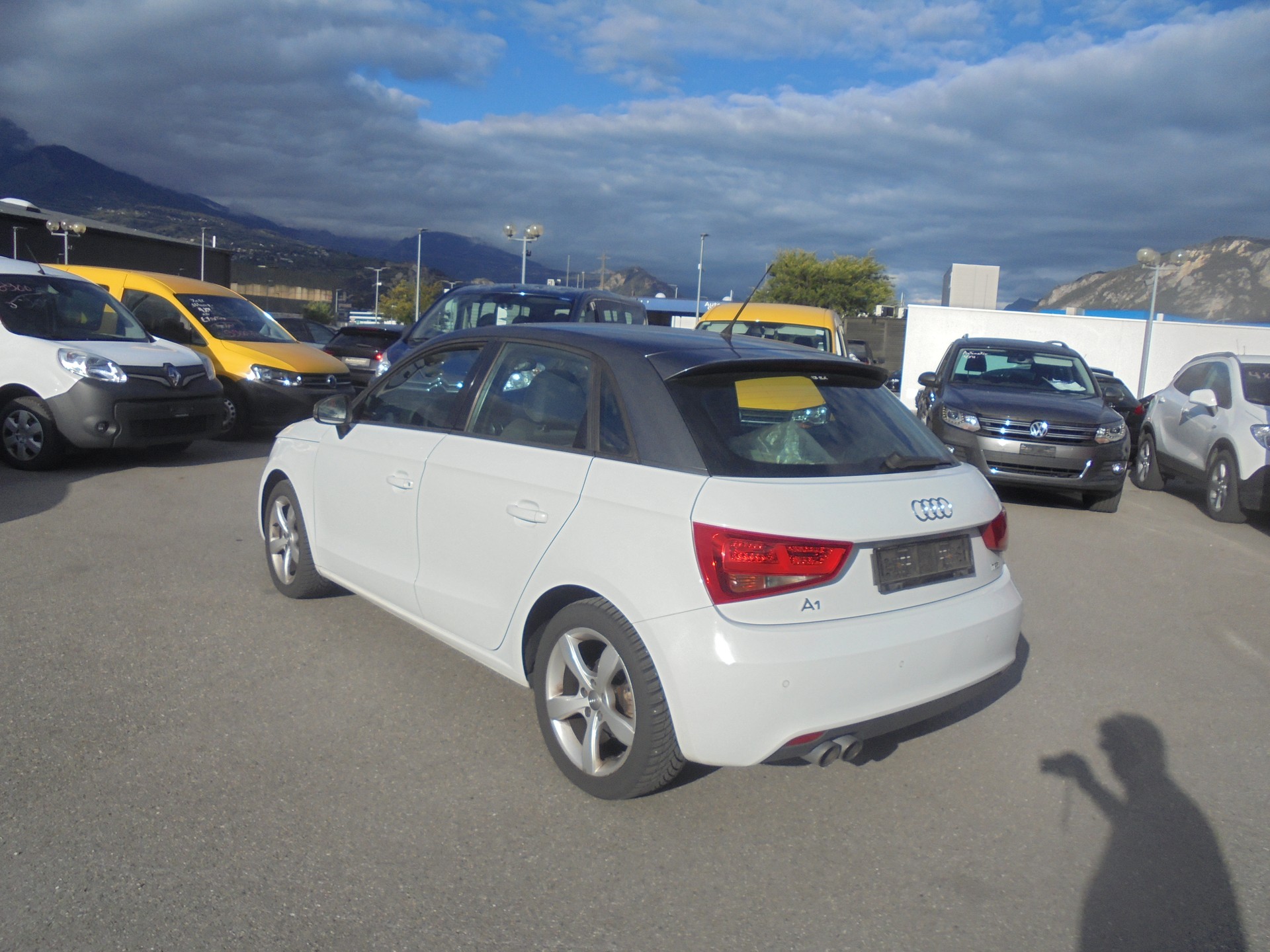 AUDI A1 Sportback 1.4 TFSI Ambition S-tronic-image-5