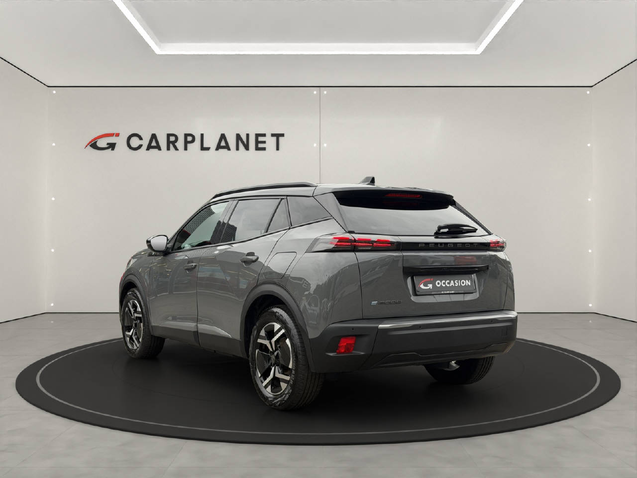 PEUGEOT 2008 e-Allure-showroom-element-3