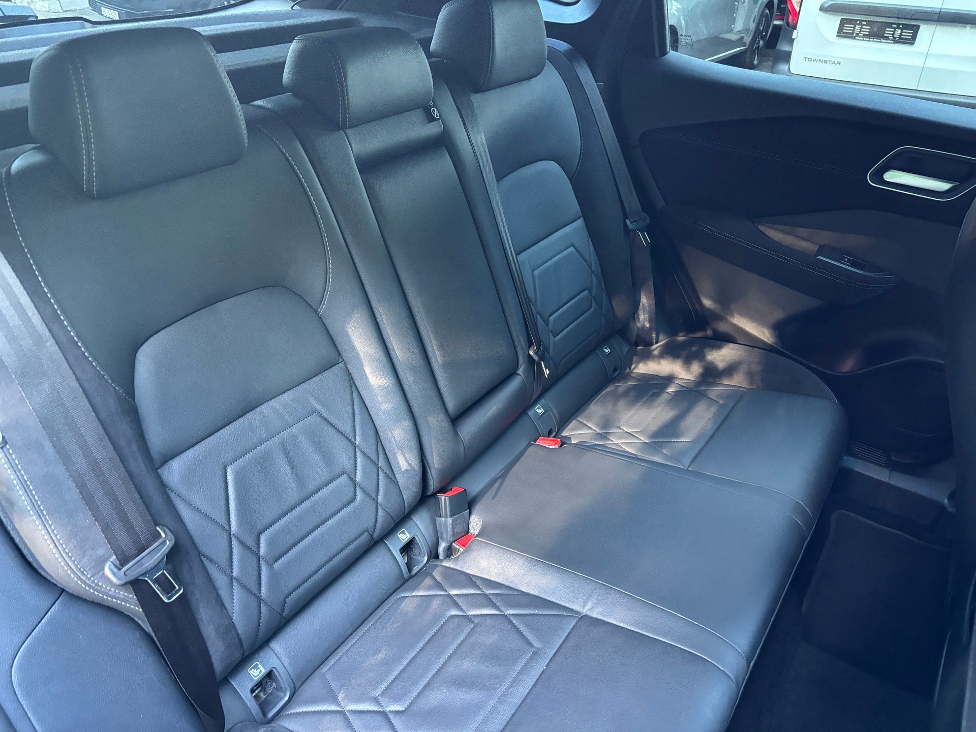 NISSAN Qashqai 1.5 VC-T N-Design-image-7