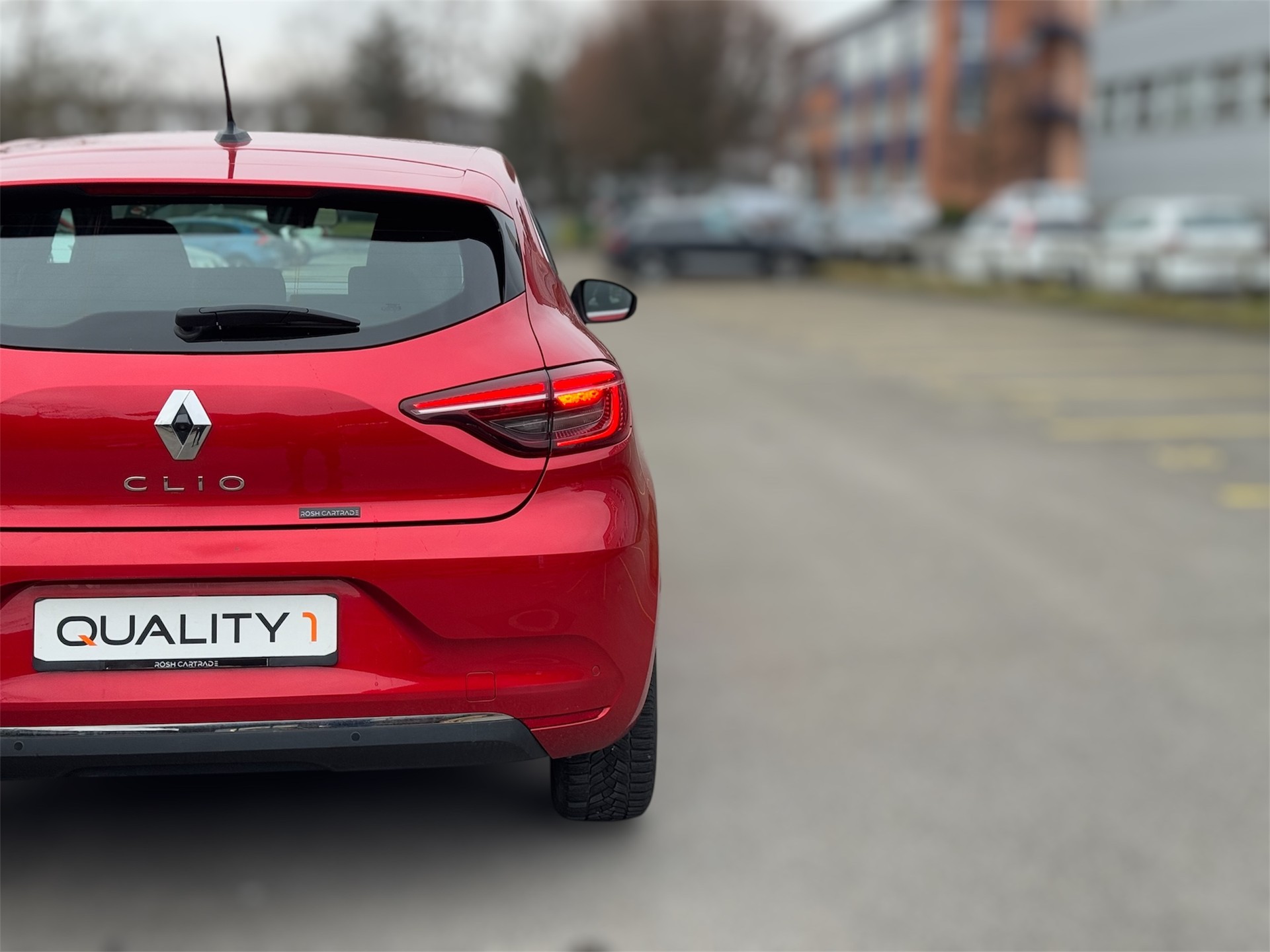 RENAULT Clio 1.0 Intens-image-15