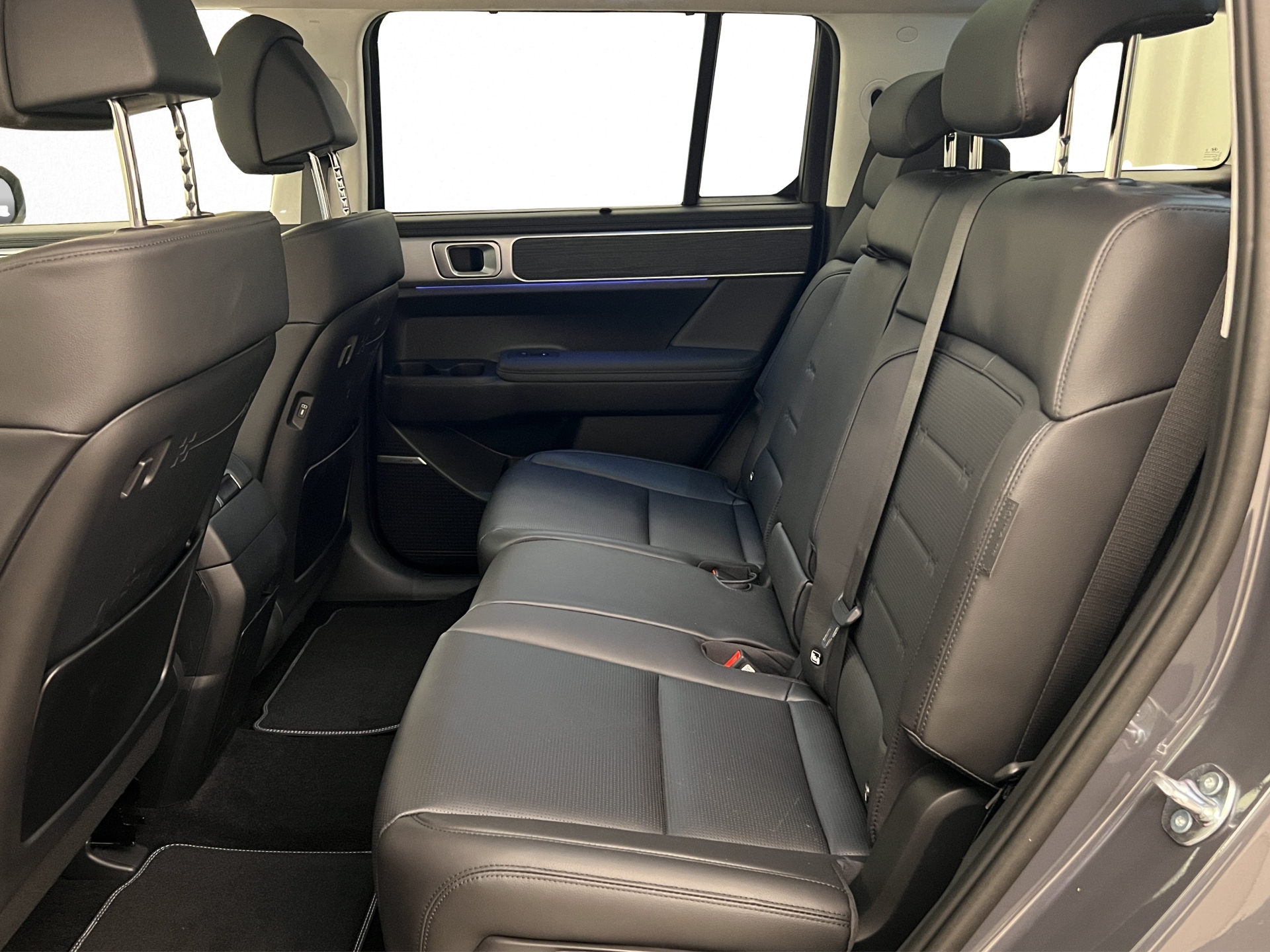 HYUNDAI Santa Fe 1.6 T-GDi HEV Vertex Swiss Edition 7P-image-8