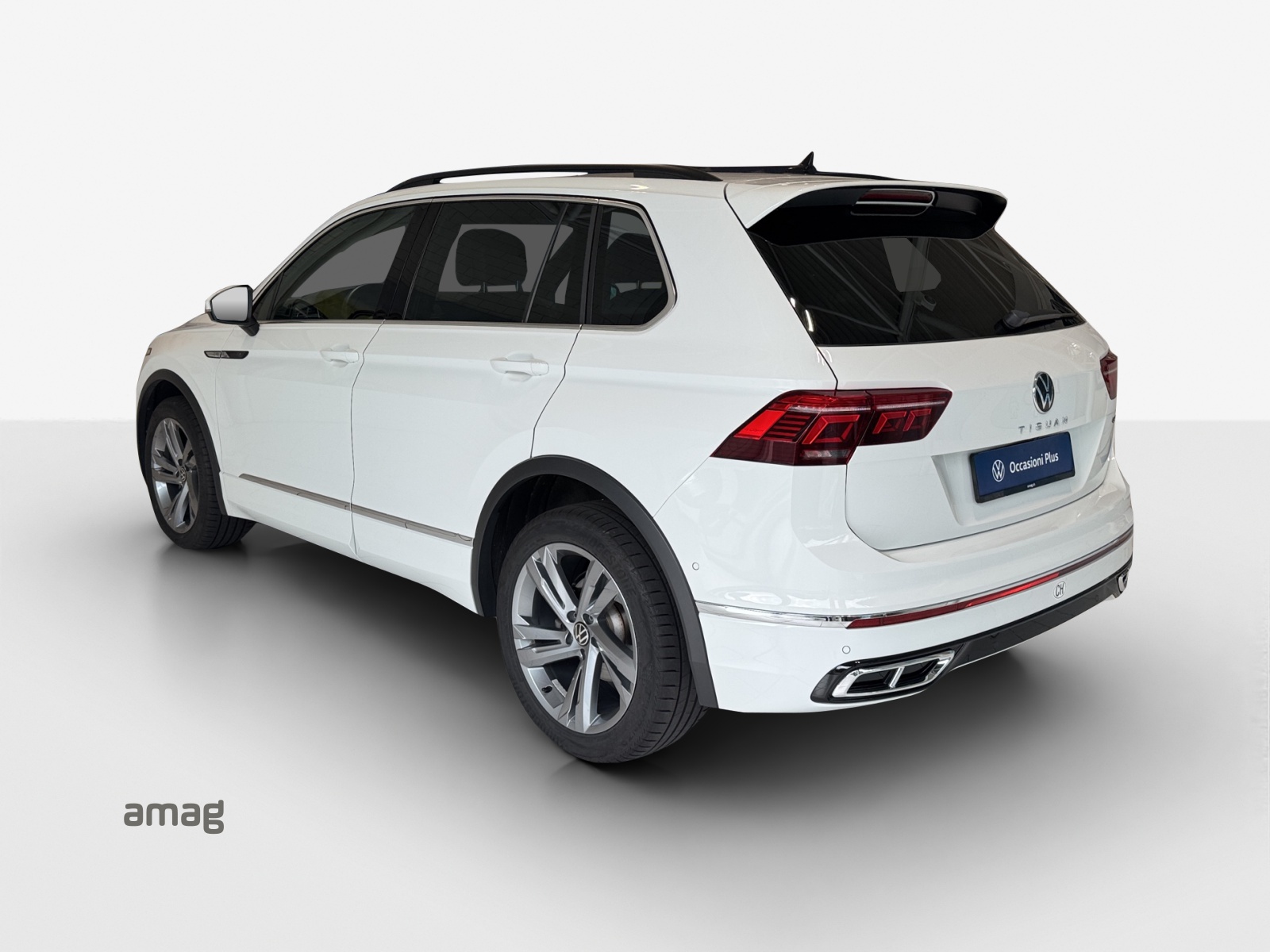 VW Tiguan 2.0TSI R-Line 4Motion DSG-image-2