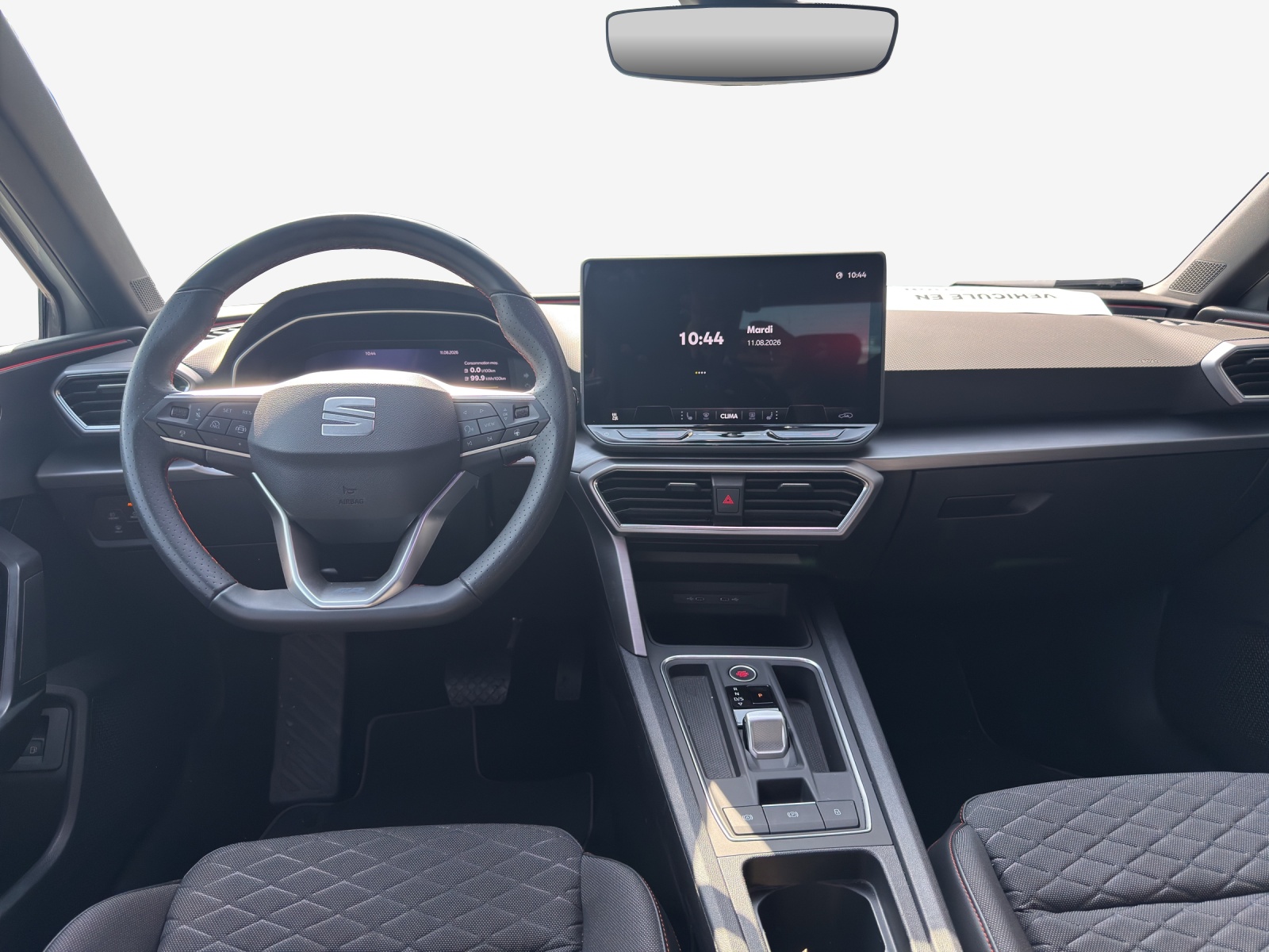 SEAT Leon 1.5 eHybrid pHEV DSG FR-image-9