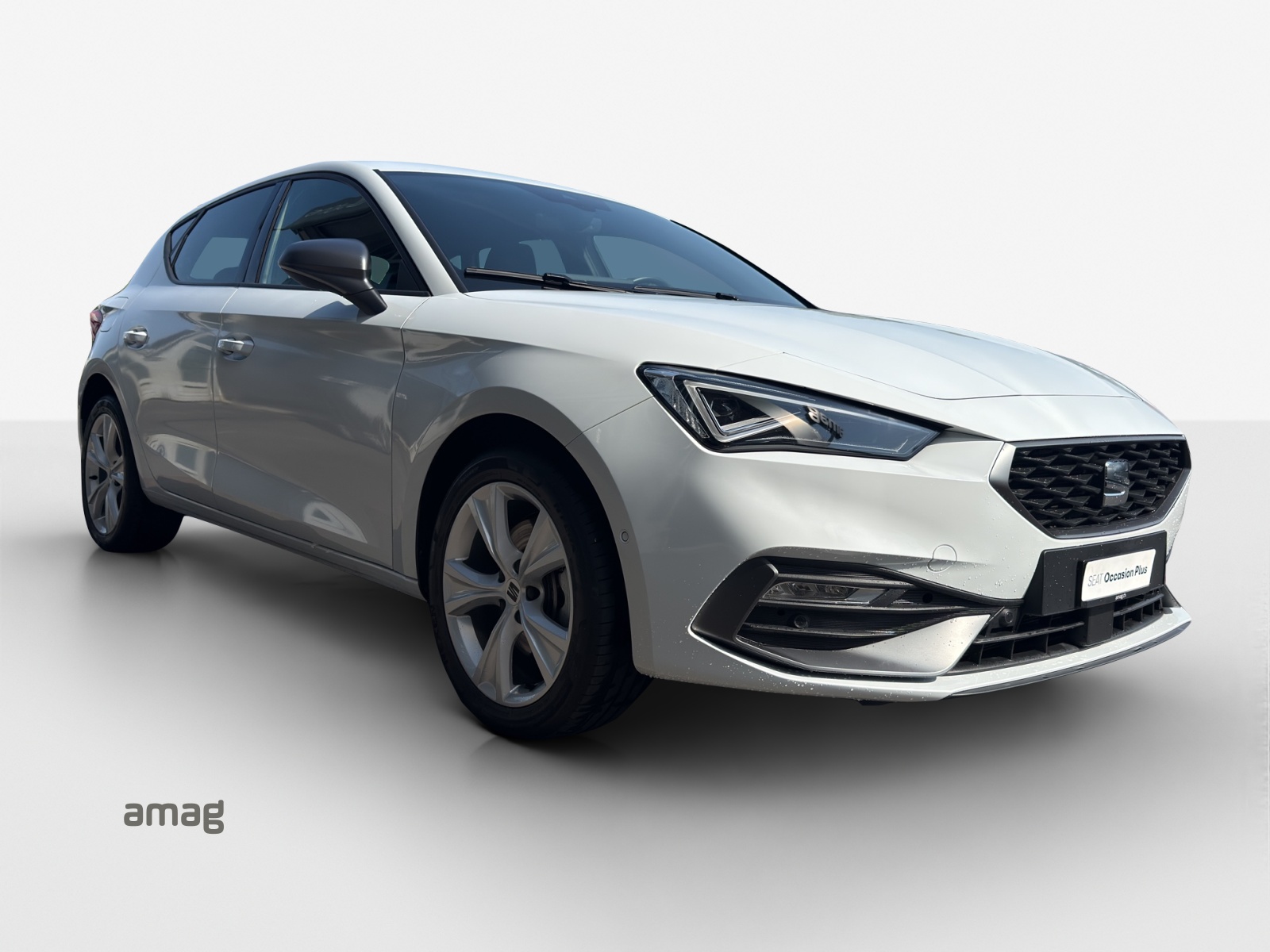 SEAT Leon 1.5 eHybrid pHEV DSG FR-image-6