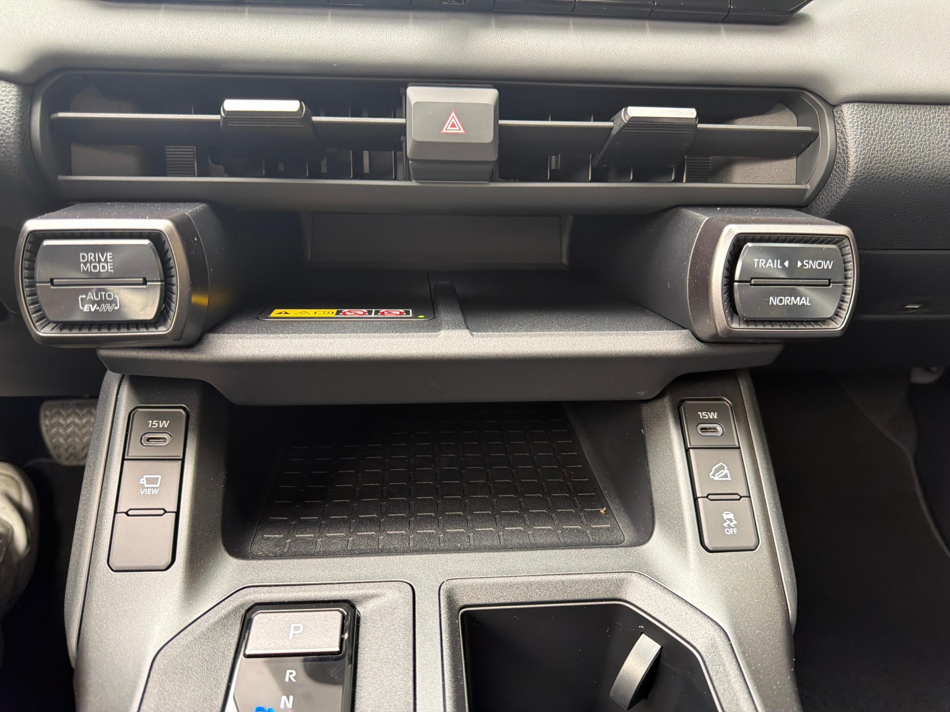 SUZUKI New Across 2.5 PHEV Compact Top 4x4-image-12