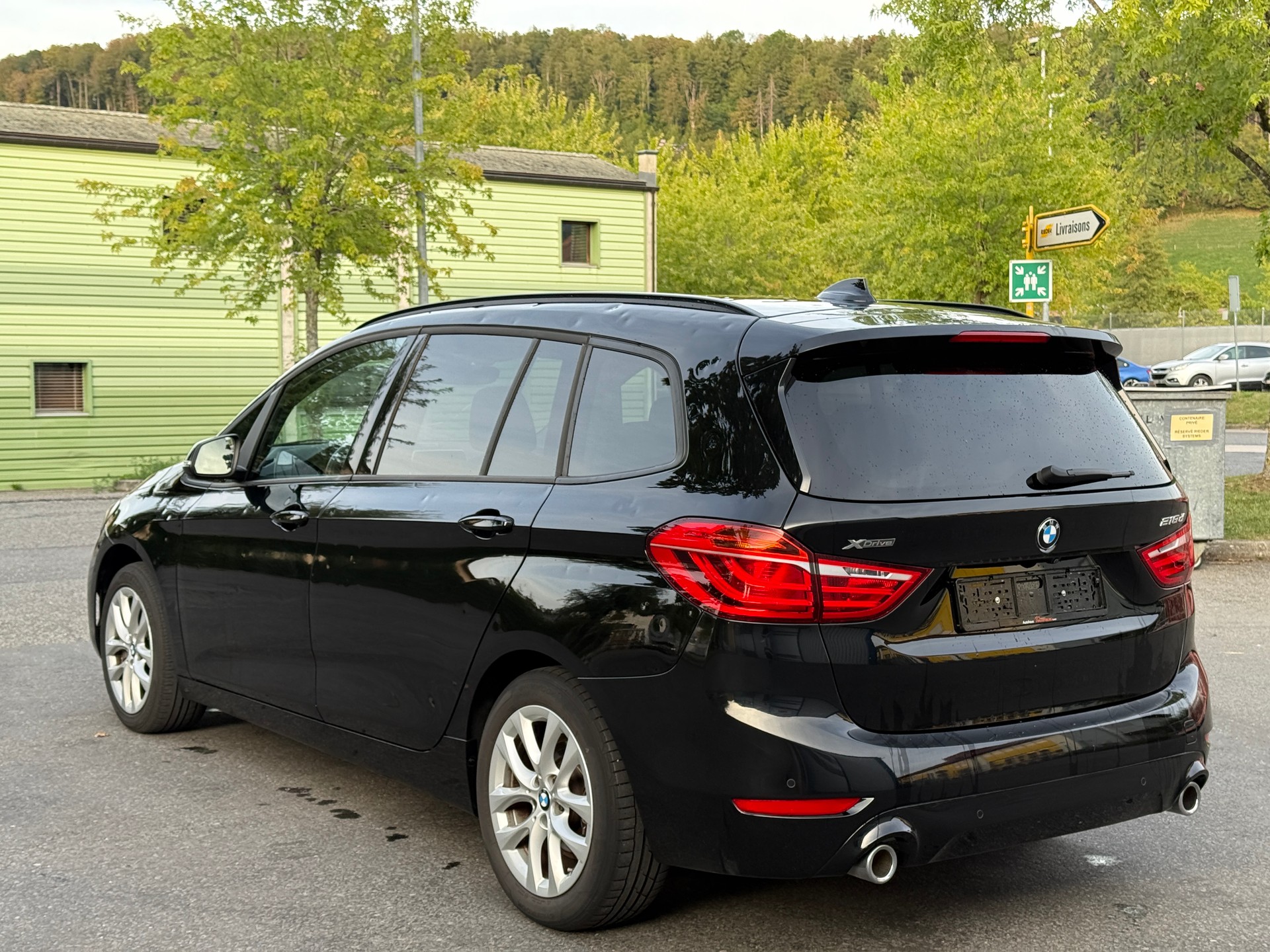 BMW 218d xDrive Gran Tourer Steptronic-image-8