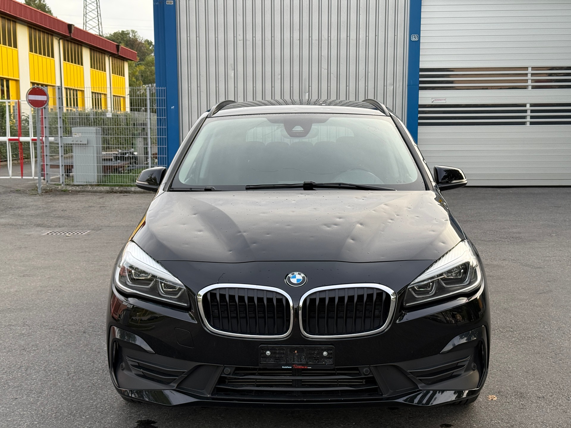 BMW 218d xDrive Gran Tourer Steptronic-image-1