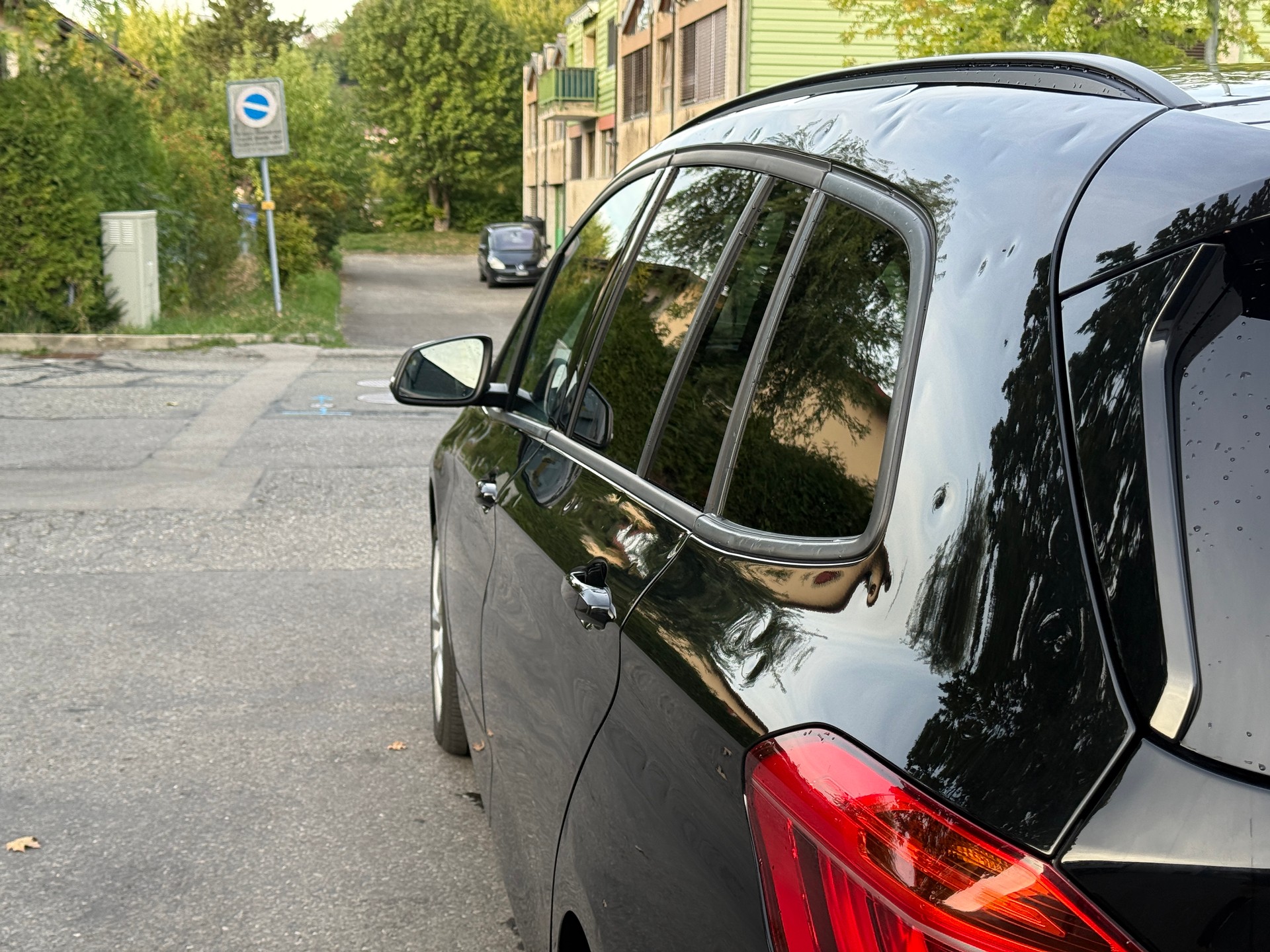 BMW 218d xDrive Gran Tourer Steptronic-image-9