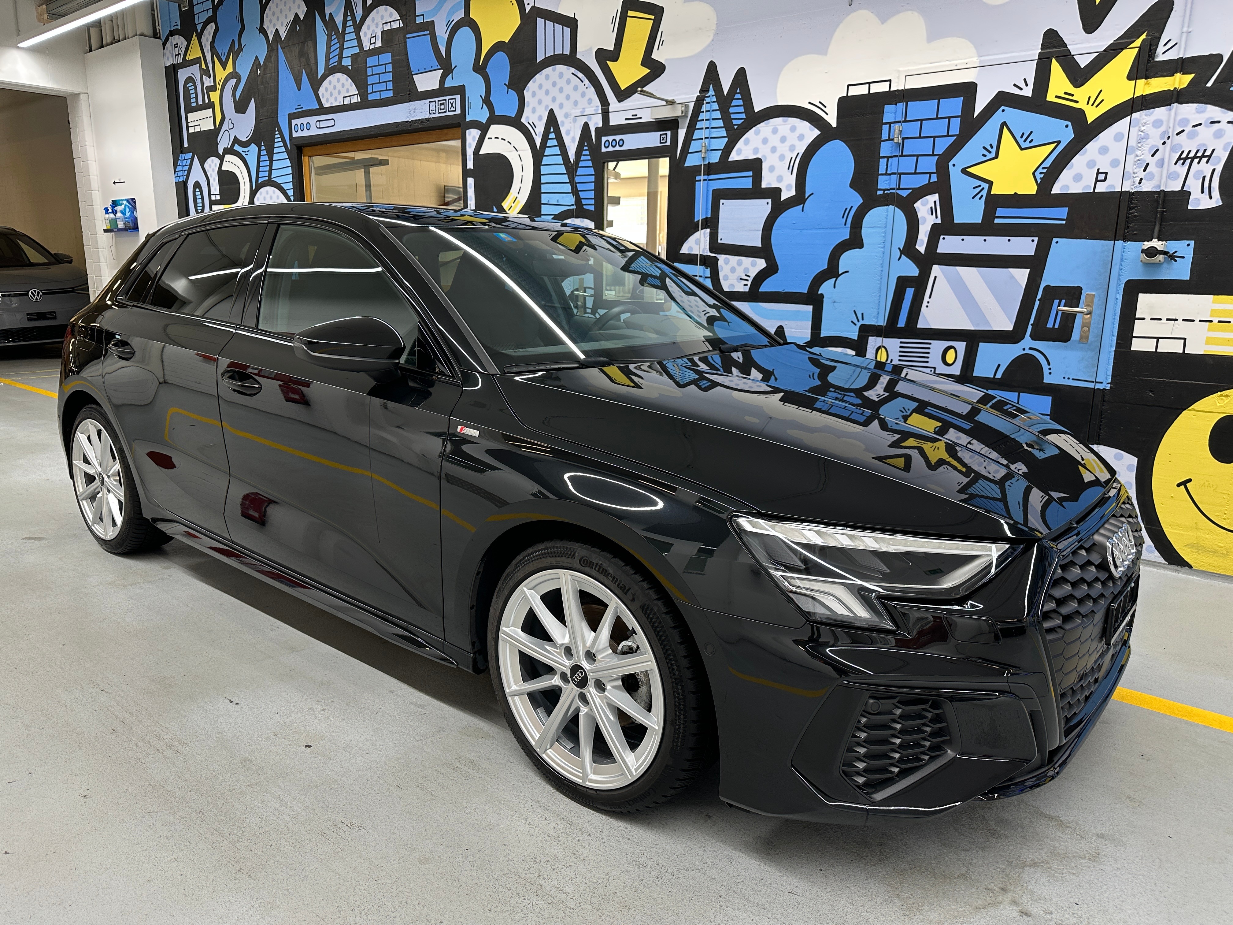Car photo