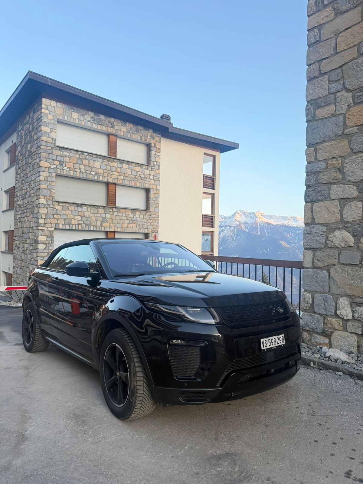 LAND ROVER 2.0 TD4 HSE Dynamic-image-0