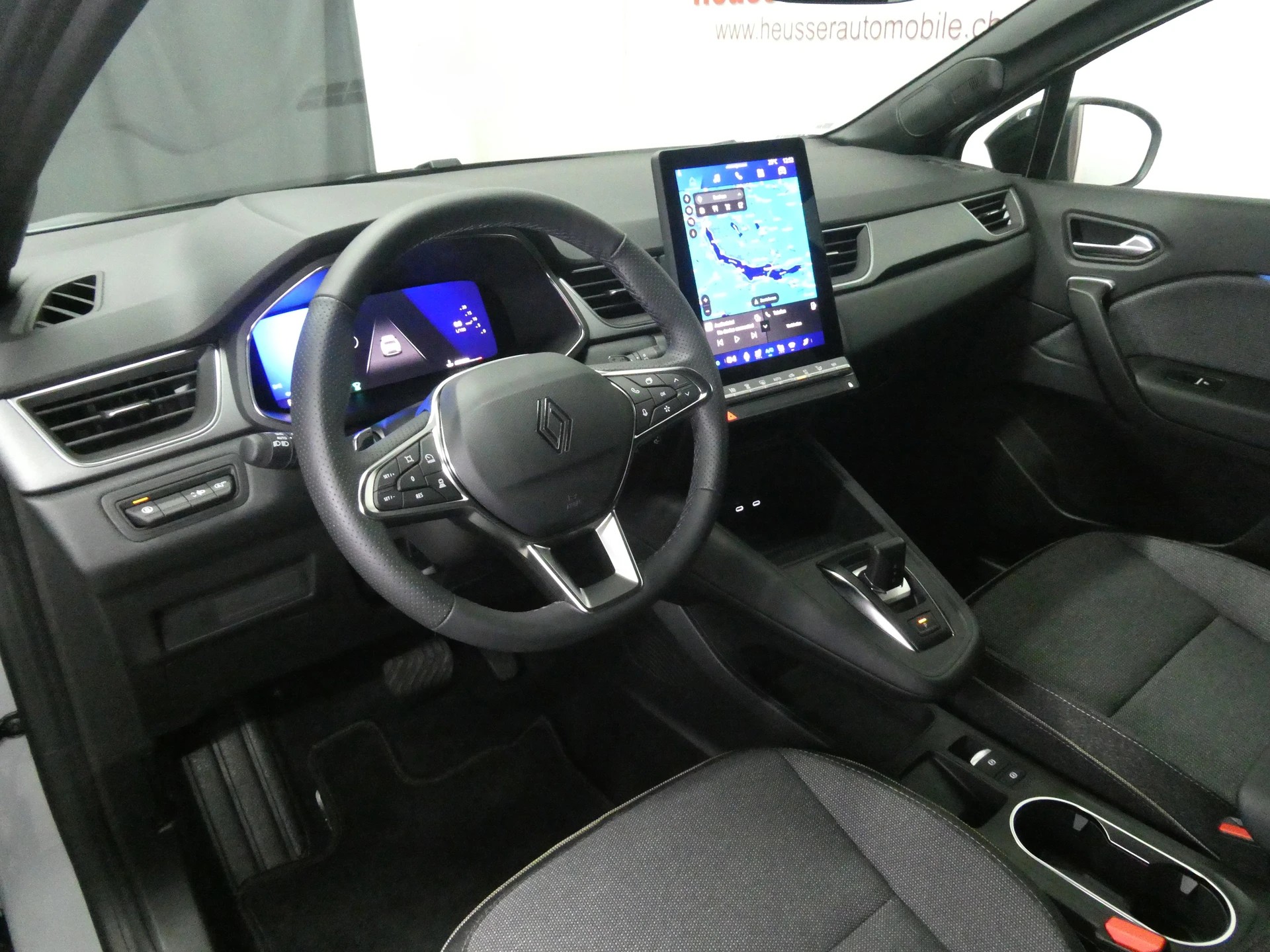 RENAULT Symbioz 1.4 Techno EDC - Digital Cockpit - Navi - Teil-Leder - Kamera - 140 PS-image-8