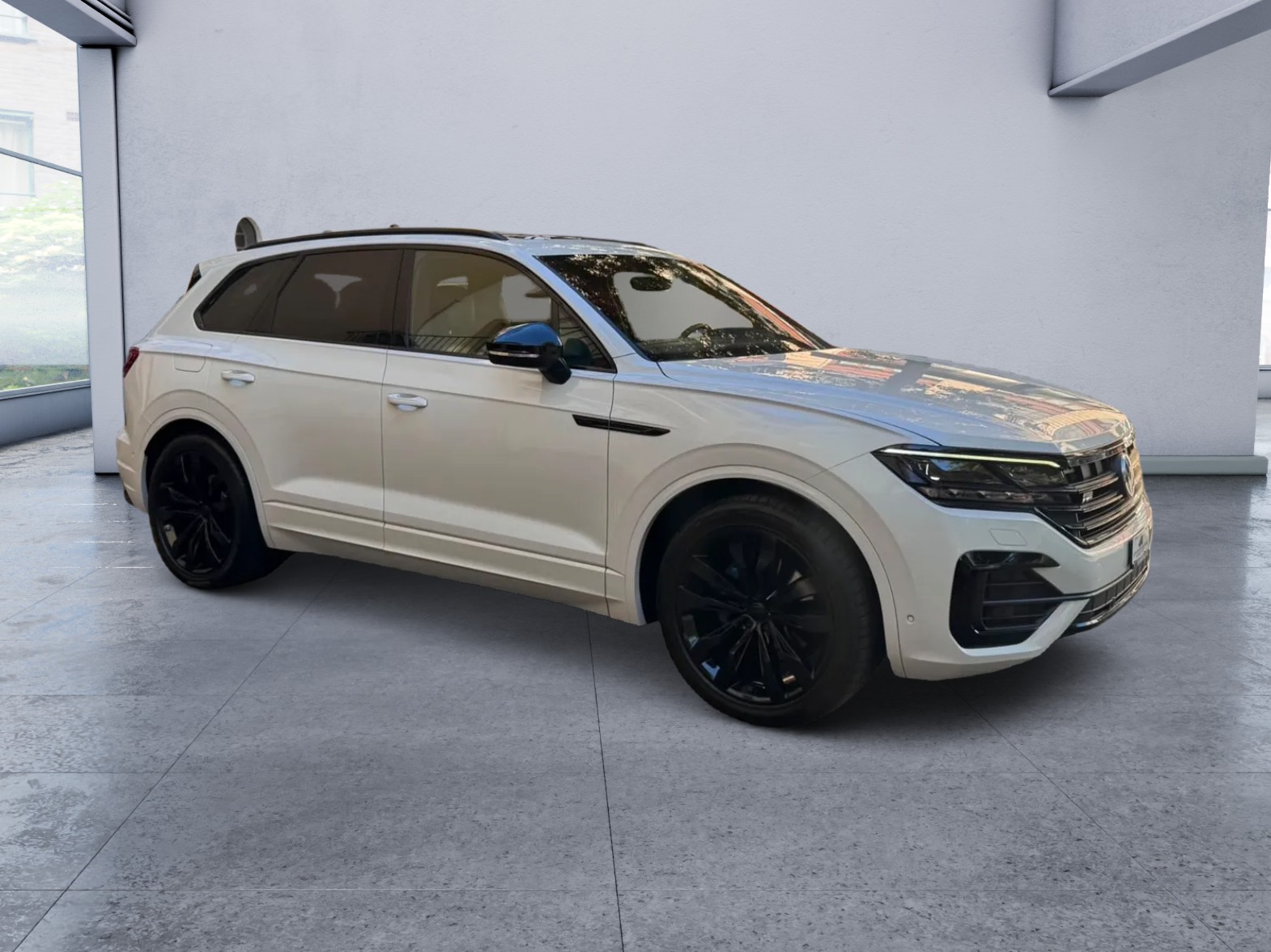 VW Touareg 3.0 TDI R Line Tiptronic-image-1