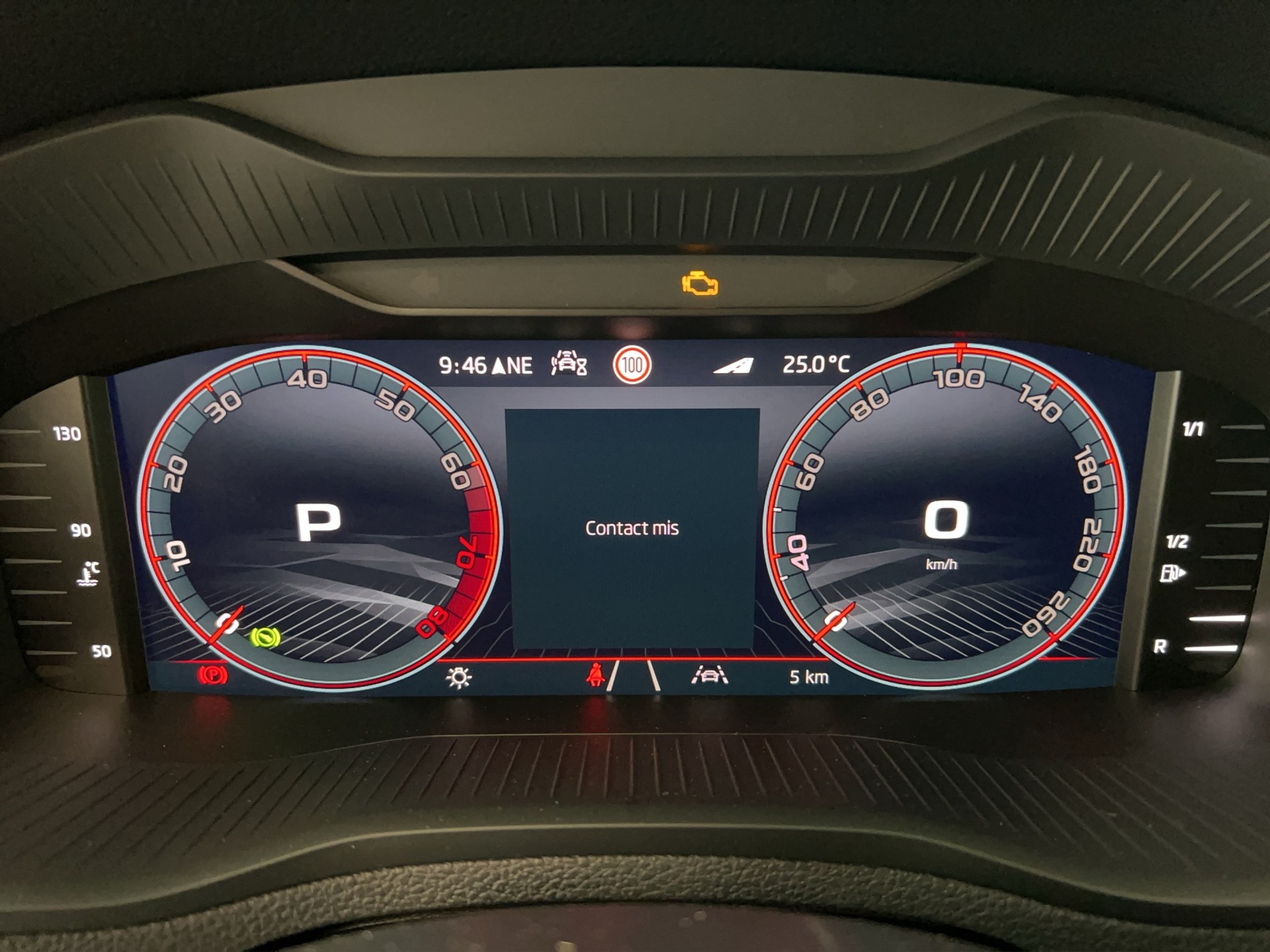 SKODA Karoq 1.5 TSI SportLine DSG-image-7