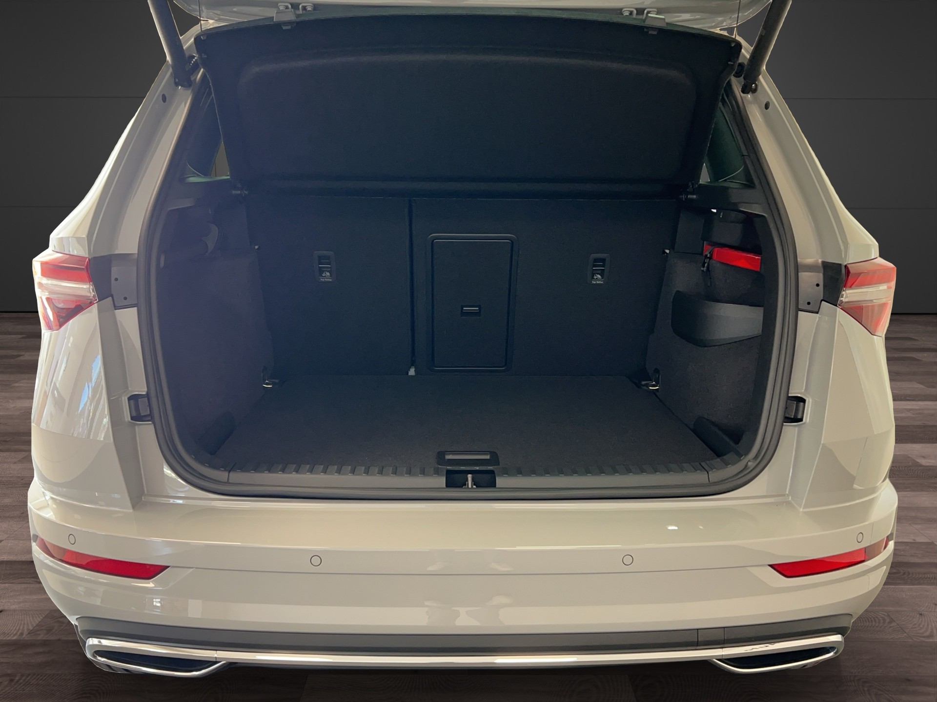 SKODA Karoq 1.5 TSI SportLine DSG-image-12