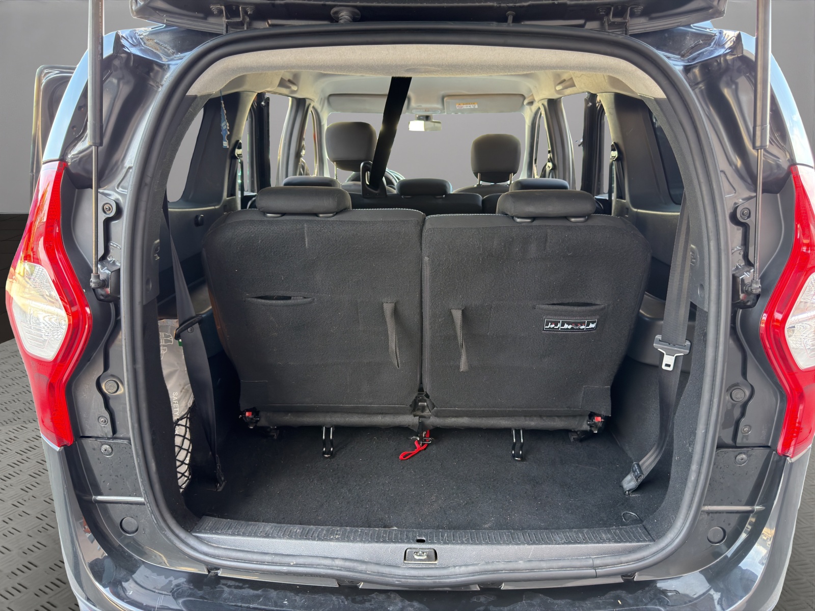 DACIA Lodgy 1.2 T Stepway 7PL-image-18