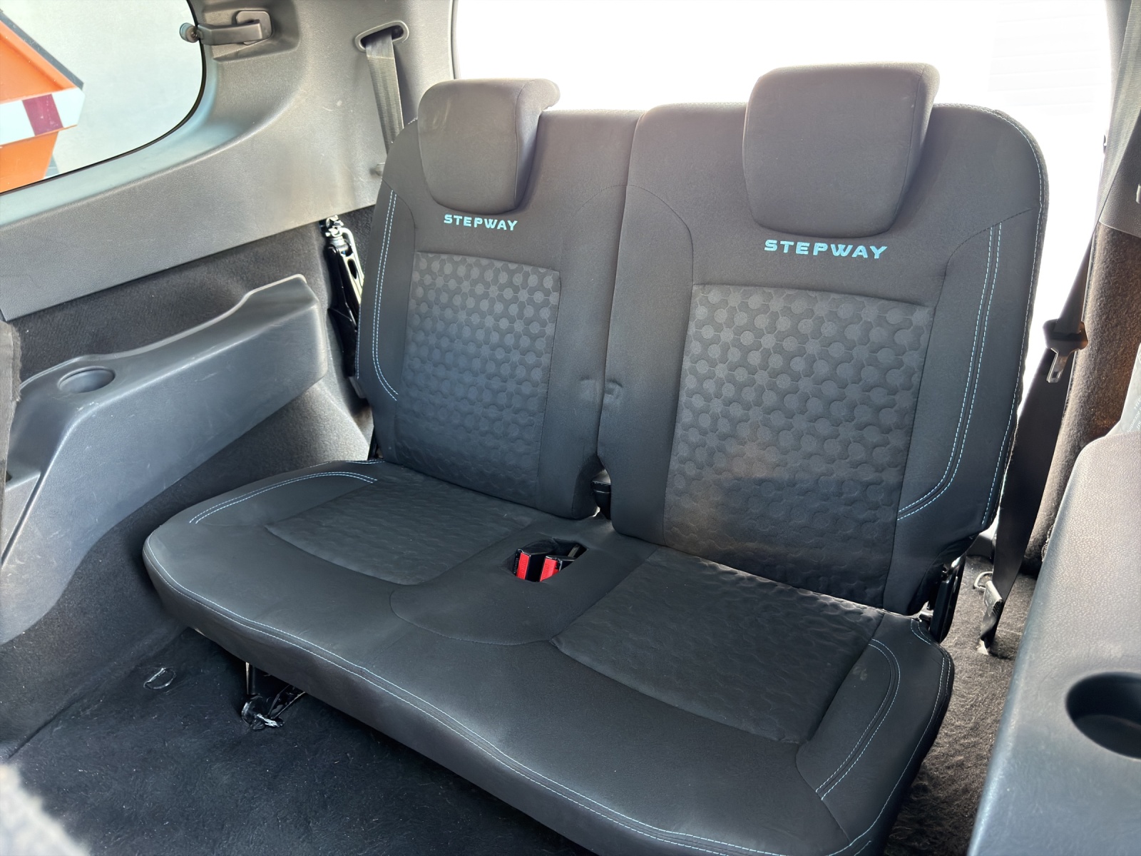 DACIA Lodgy 1.2 T Stepway 7PL-image-22