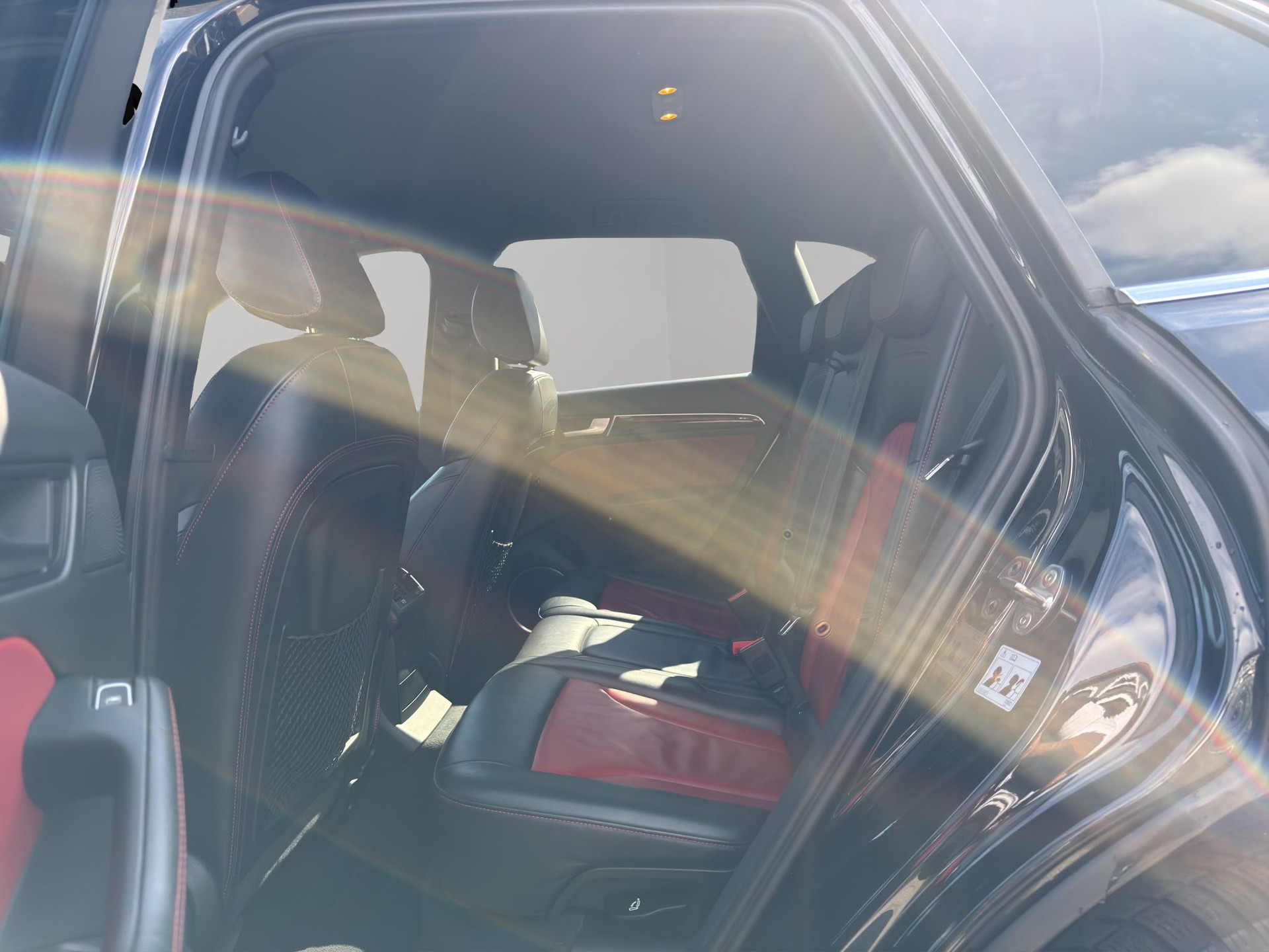AUDI SQ5 3.0 TDI quattro tiptronic-image-9