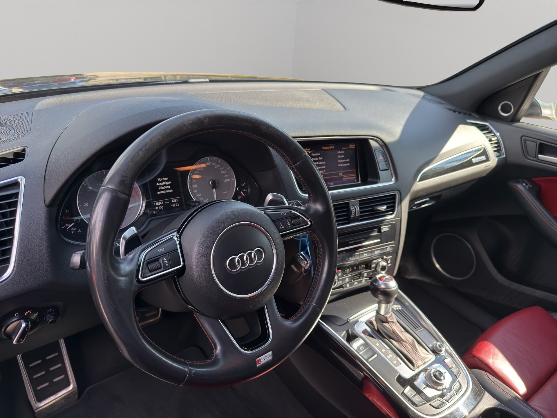 AUDI SQ5 3.0 TDI quattro tiptronic-image-13