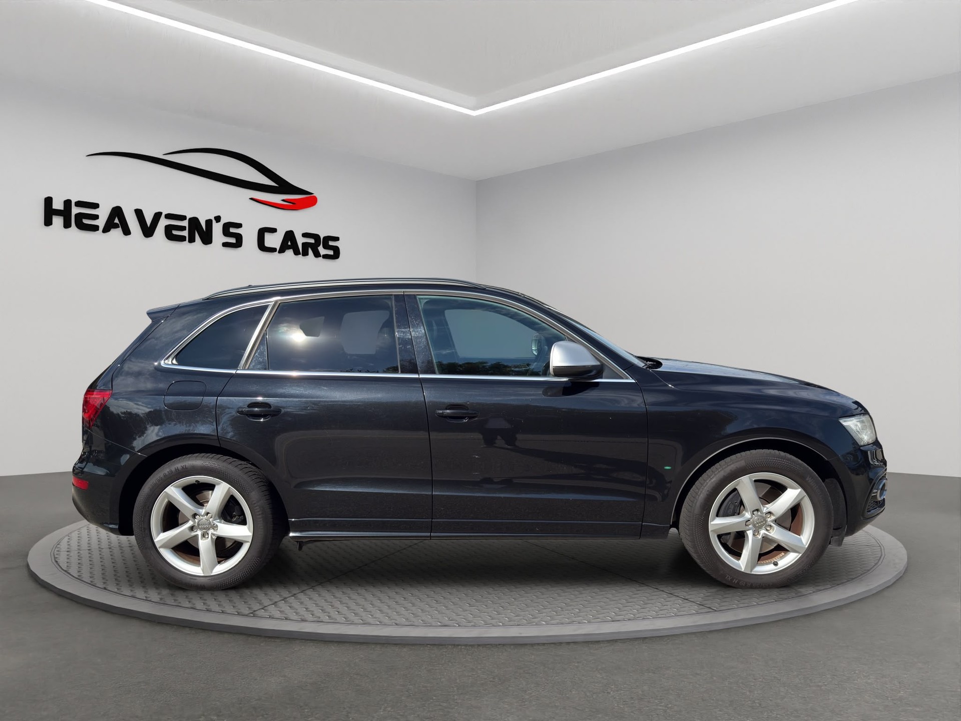 AUDI SQ5 3.0 TDI quattro tiptronic-image-6