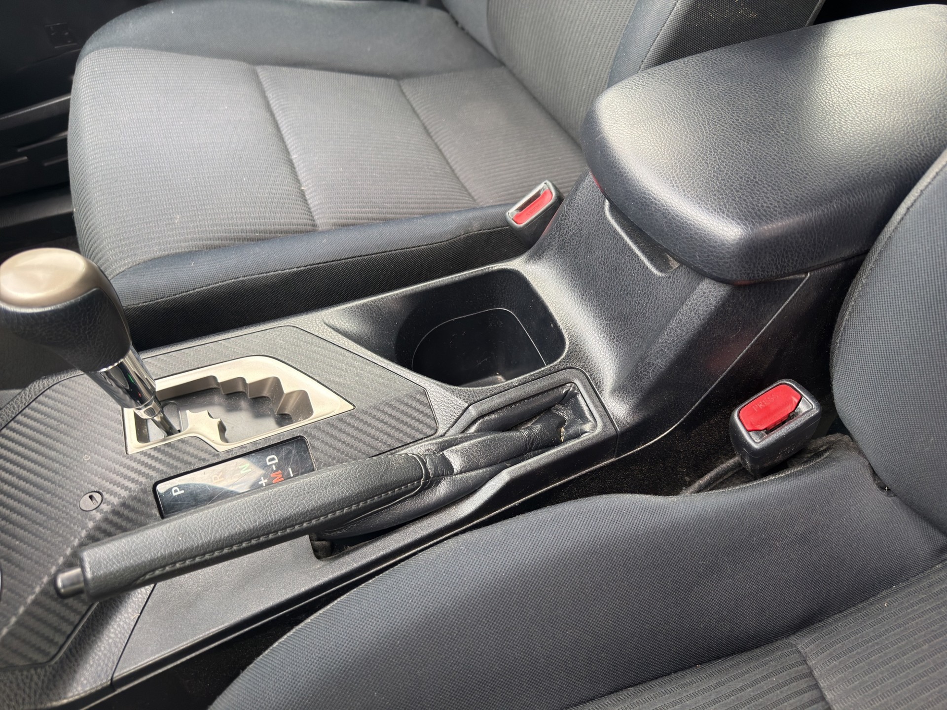 TOYOTA RAV-4 2.0 16V Luna-image-21