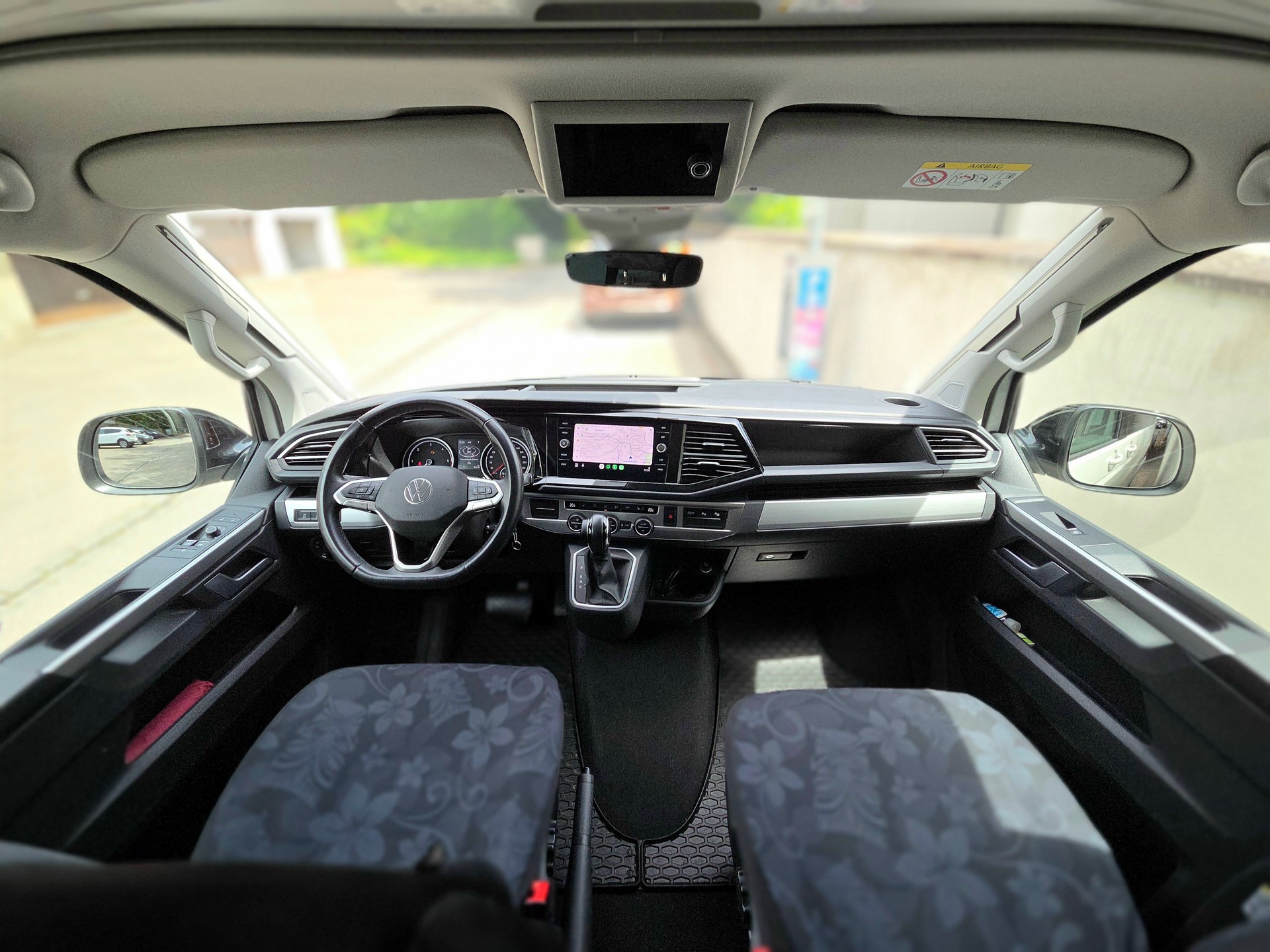 VW 2.0 TDI 150 Beach Edition Spirit DSG 4m-image-2