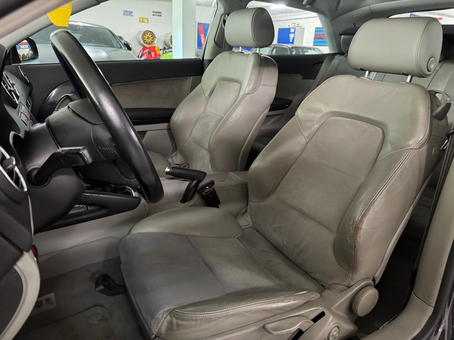 AUDI A3 2.0 FSI Ambition-image-8