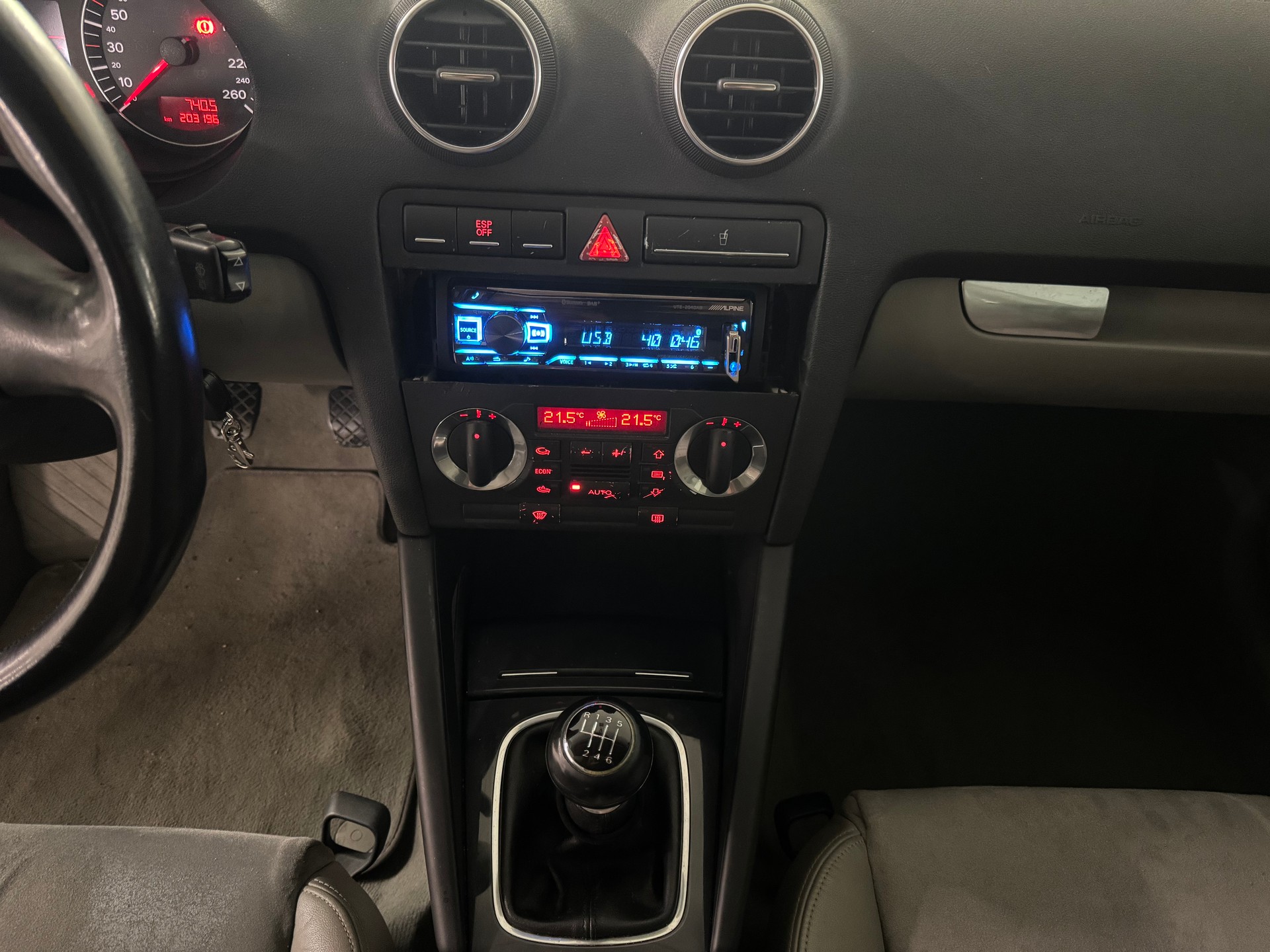 AUDI A3 2.0 FSI Ambition-image-12