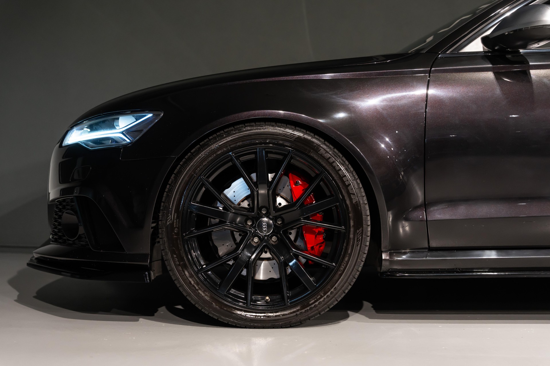 AUDI RS6 Avant 4.0 V8 TFSI Performance-image-6