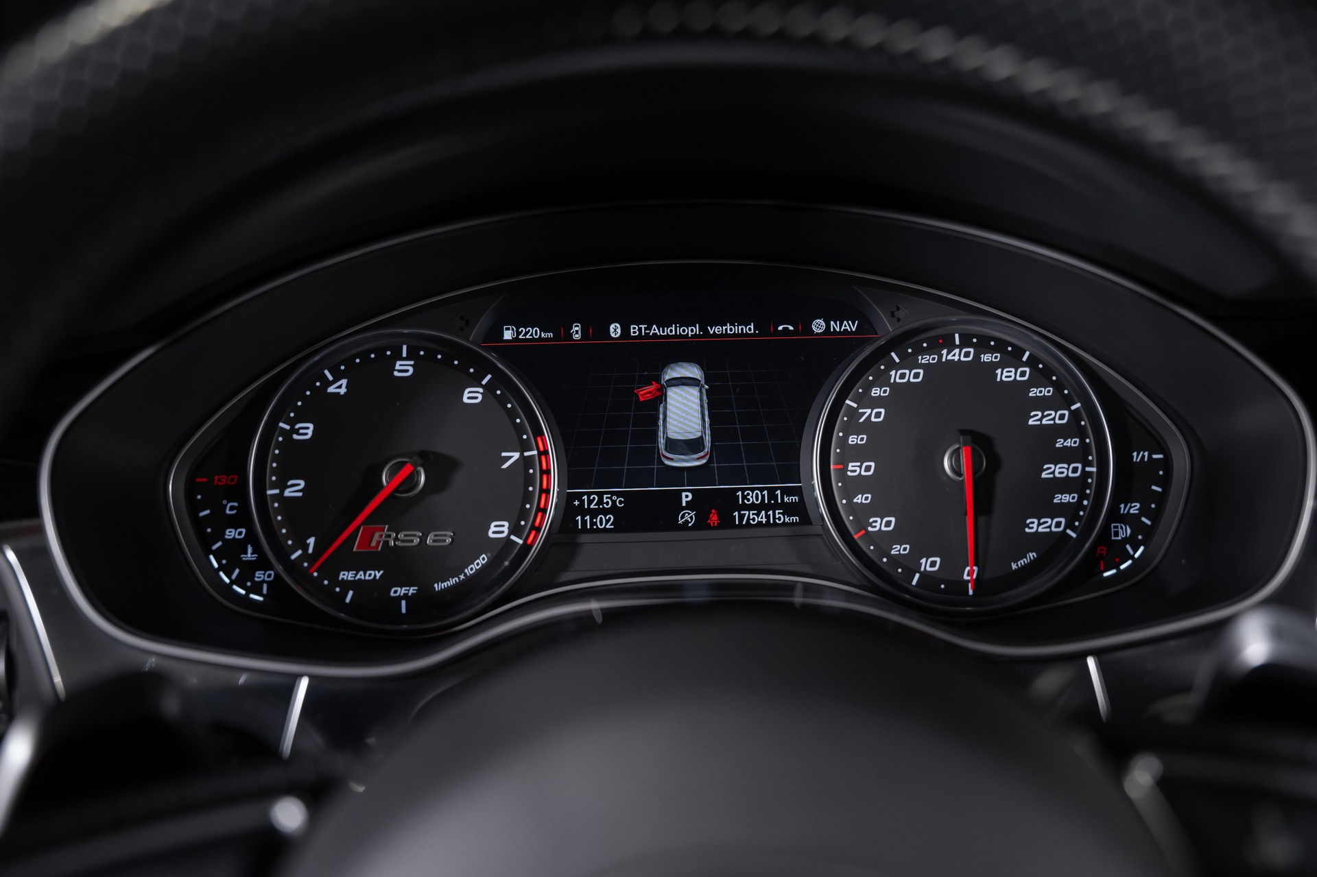 AUDI RS6 Avant 4.0 V8 TFSI Performance-image-22
