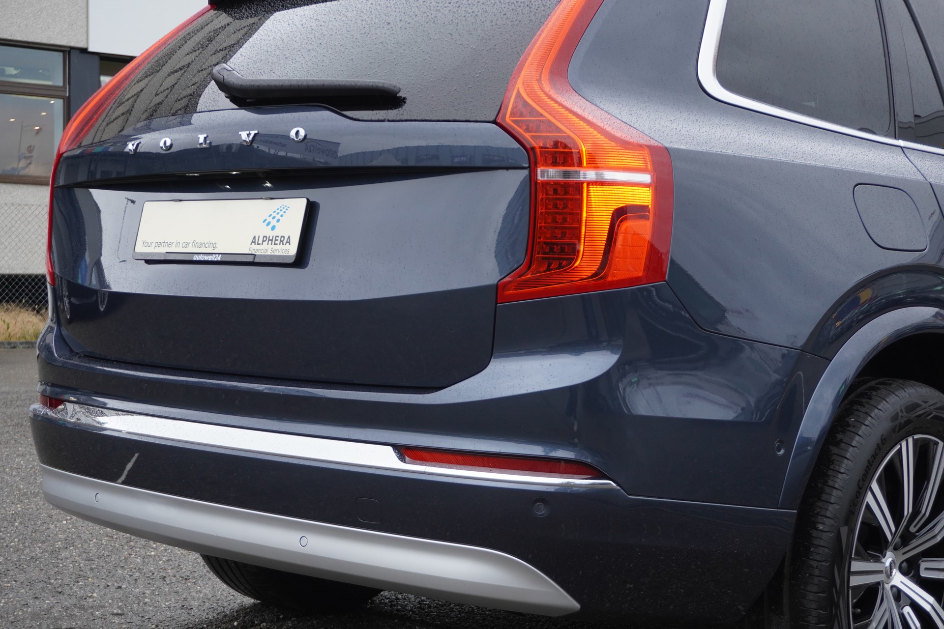 VOLVO XC90 T8 eAWD PluginHybrid Plus Bright Geartronic 7-PLÄTZER!!!-image-51