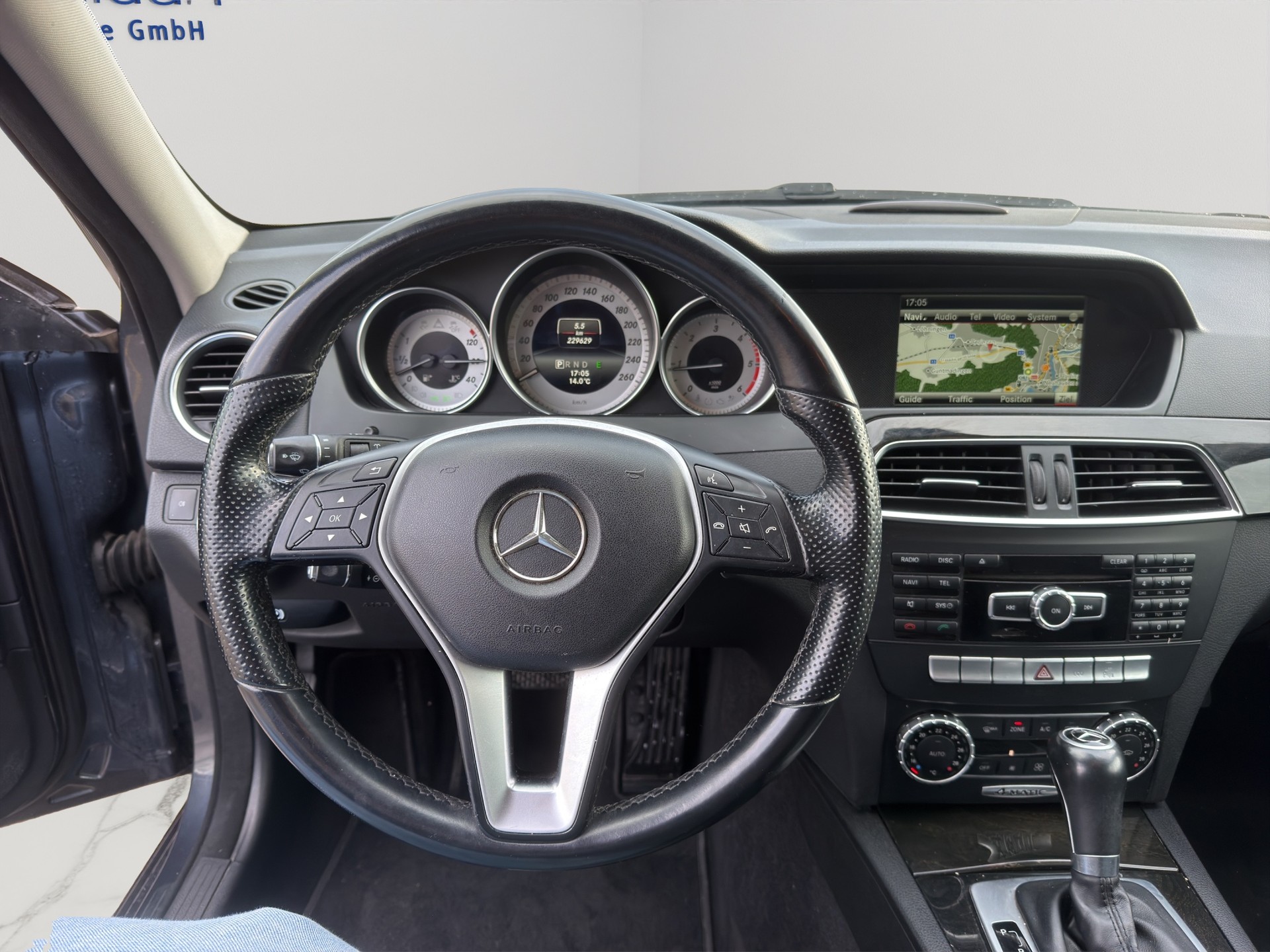 MERCEDES-BENZ C 220 CDI Athletic Edition 4Matic 7G-Tronic-image-10