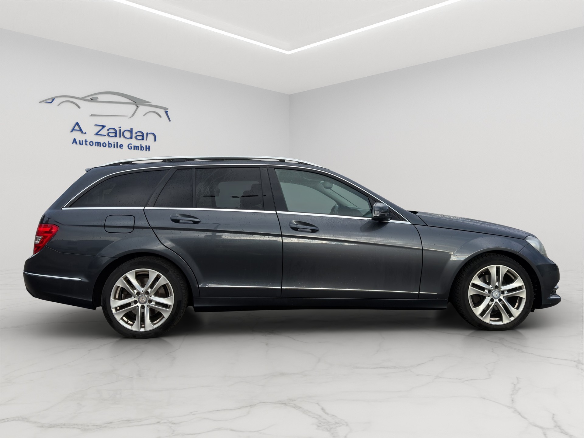 MERCEDES-BENZ C 220 CDI Athletic Edition 4Matic 7G-Tronic-image-3