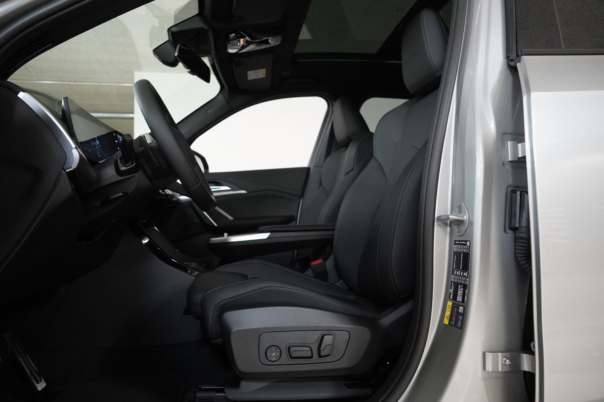 BMW iX1 xDrive 30 M Sport Pro-image-10
