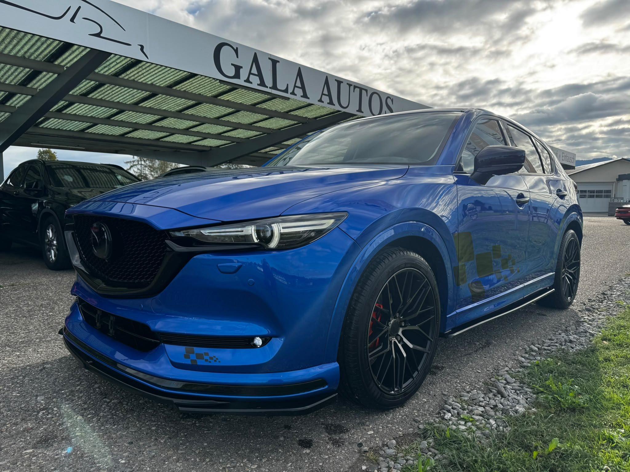 Car photo